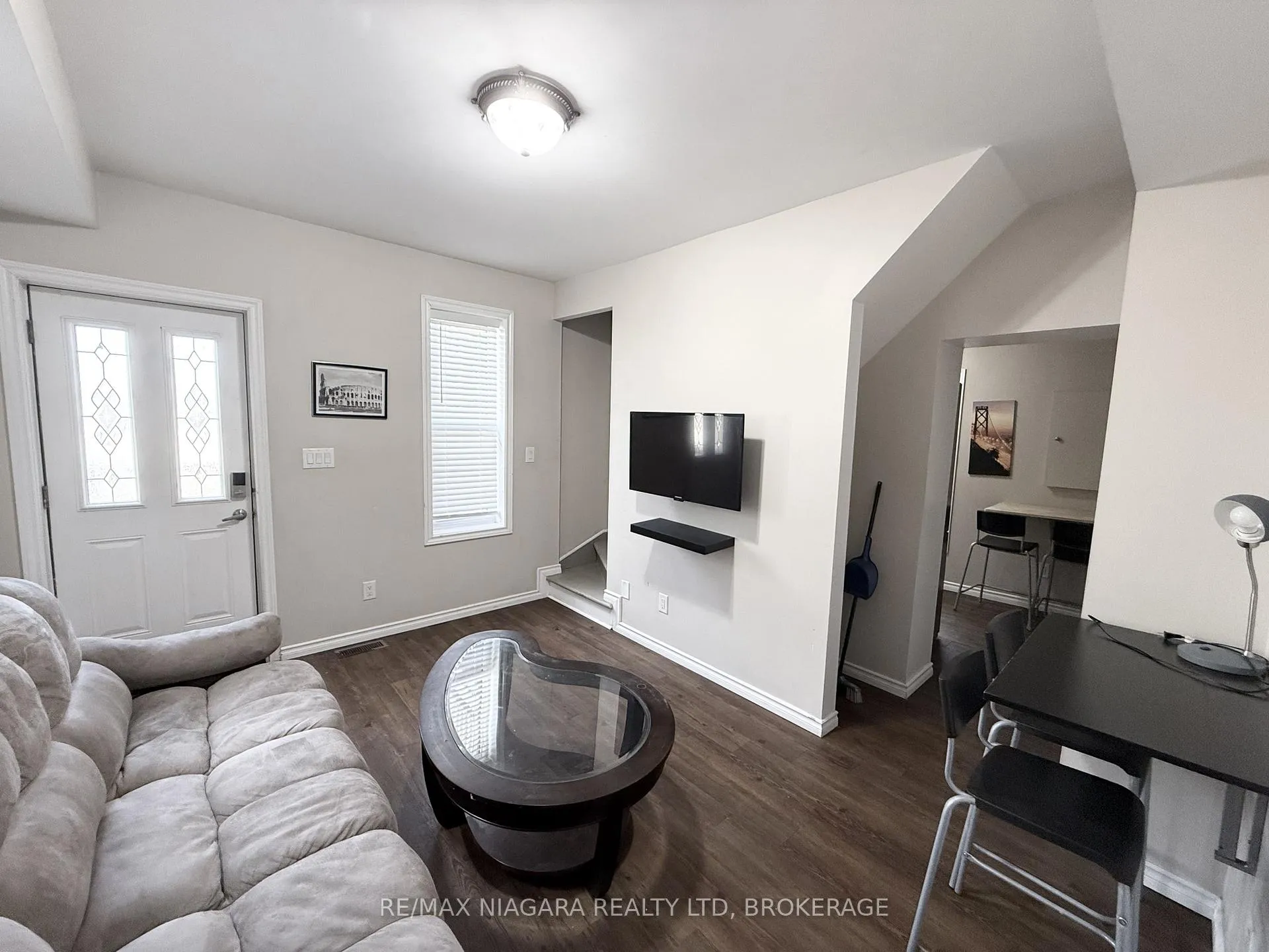 Photo 6 of Unit Unit 2, 4686 Zimmerman Avenue, Niagara Falls, Downtown — HOMEH