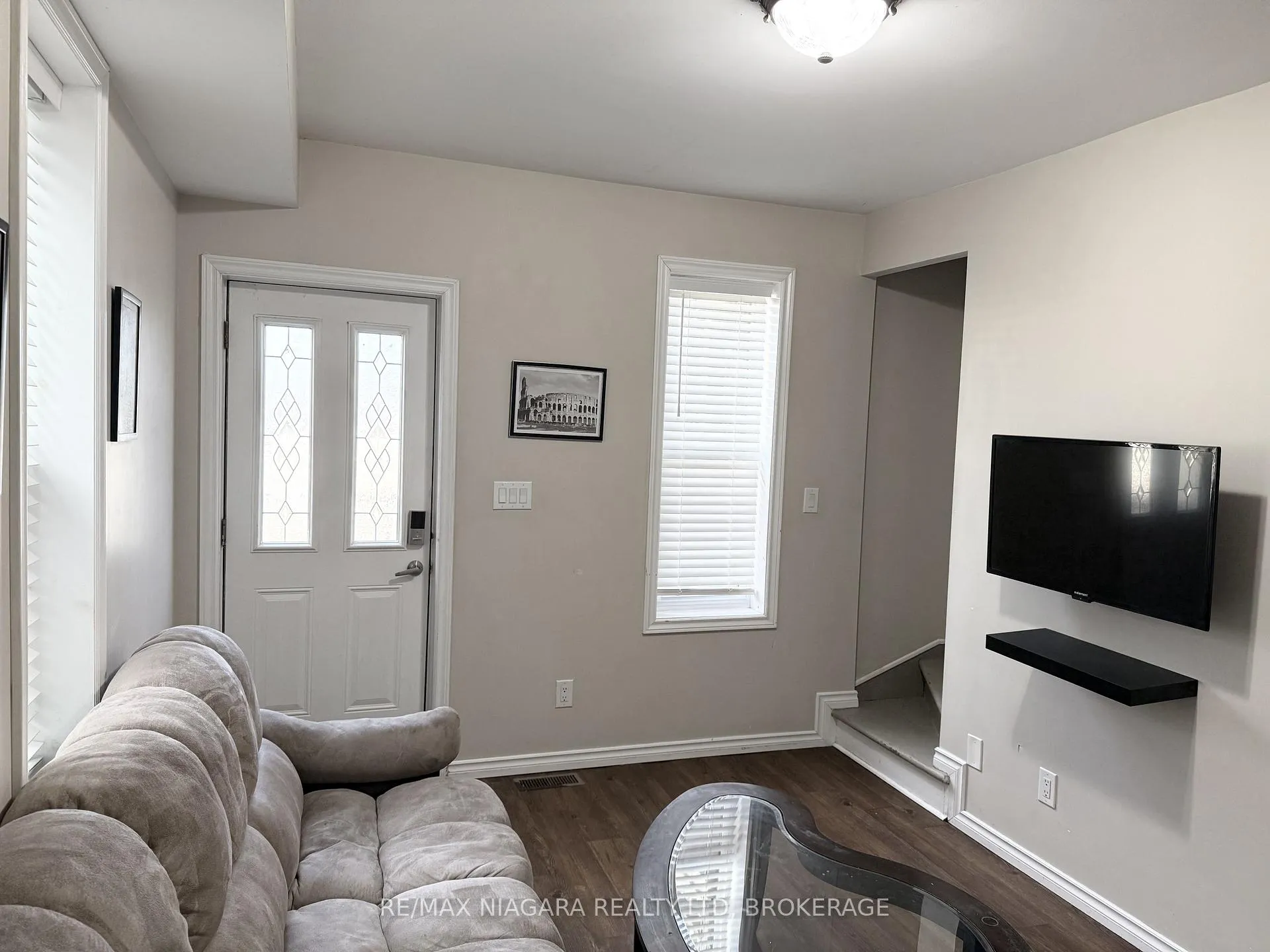 Photo 7 of Unit Unit 2, 4686 Zimmerman Avenue, Niagara Falls, Downtown — HOMEH