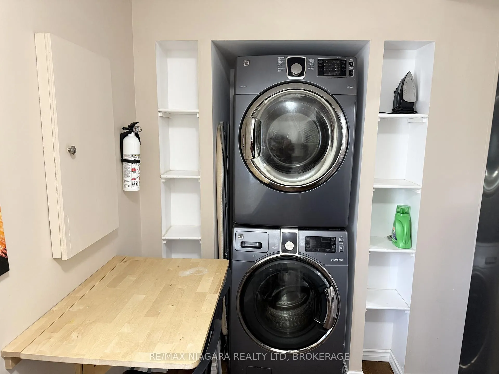 Photo 15 of Unit Unit 2, 4686 Zimmerman Avenue, Niagara Falls, Downtown — HOMEH