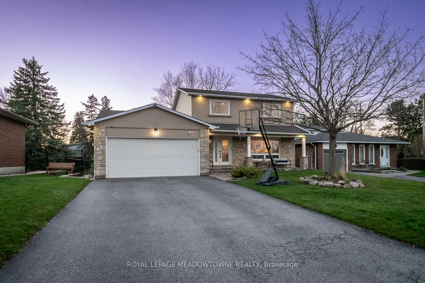 Photo 2 of 289 Parkway Drive W, Milton, Old Milton — HOMEH