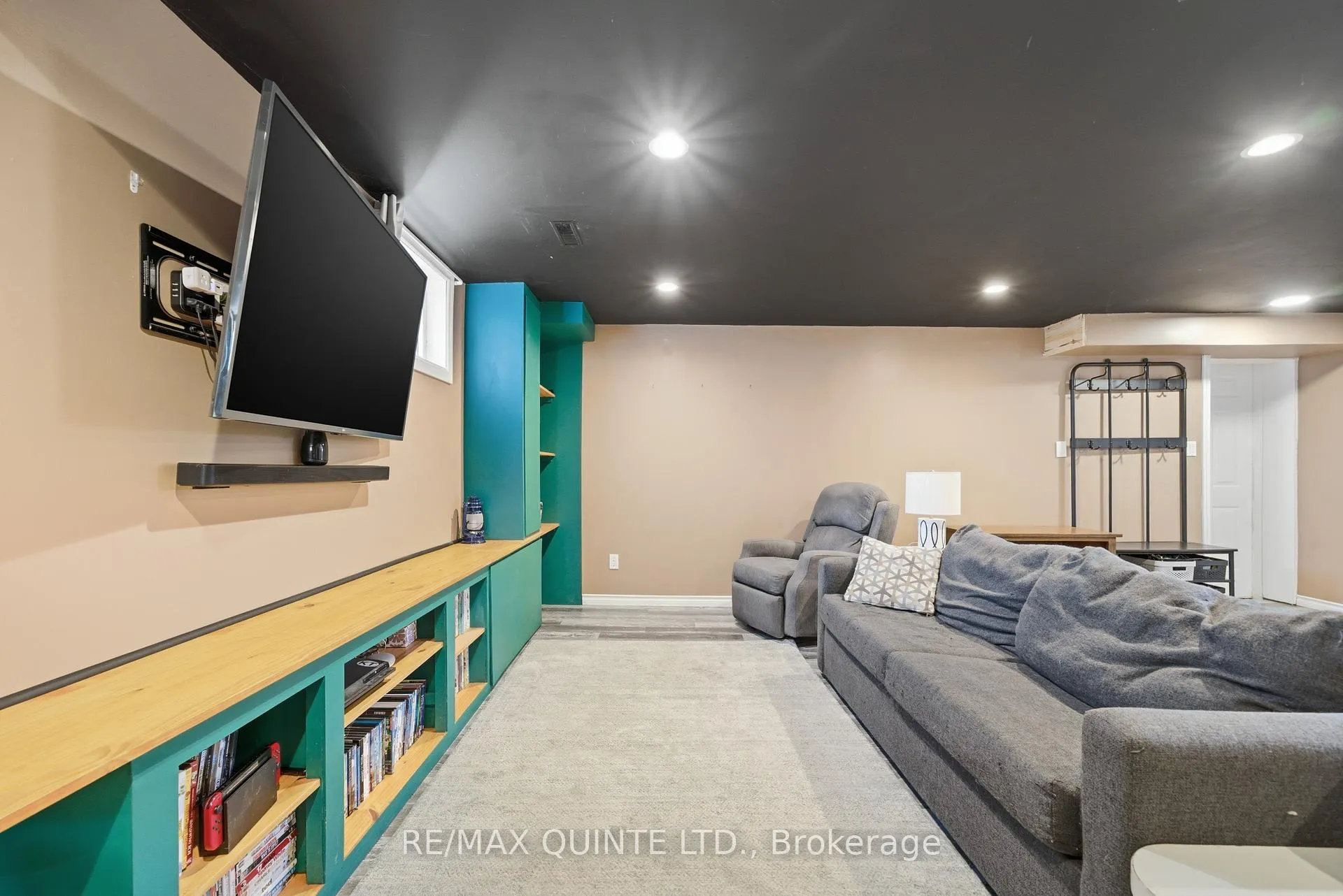 Photo 29 of 13 Sutcliffe Boulevard, Quinte West, Trenton Ward — HOMEH