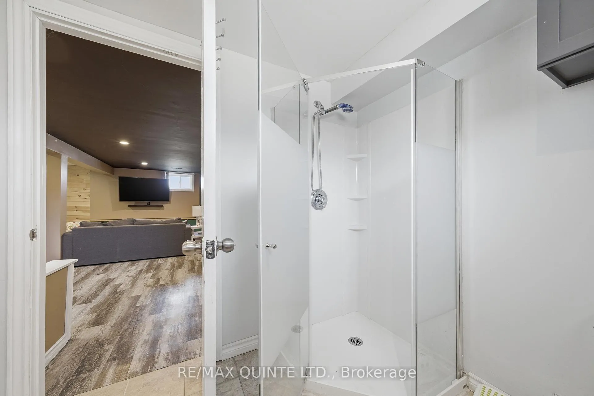Photo 33 of 13 Sutcliffe Boulevard, Quinte West, Trenton Ward — HOMEH