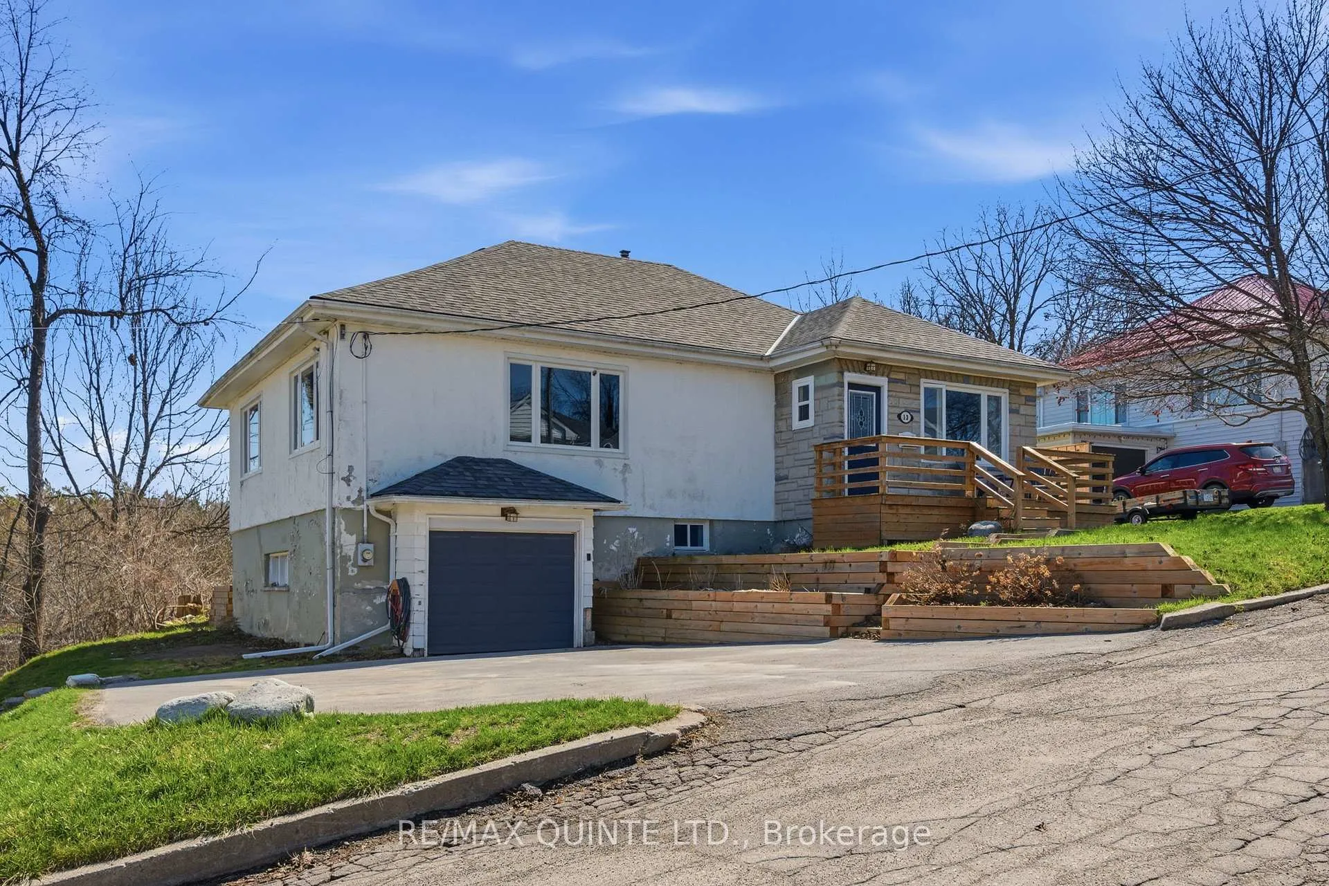 Photo 42 of 13 Sutcliffe Boulevard, Quinte West, Trenton Ward — HOMEH