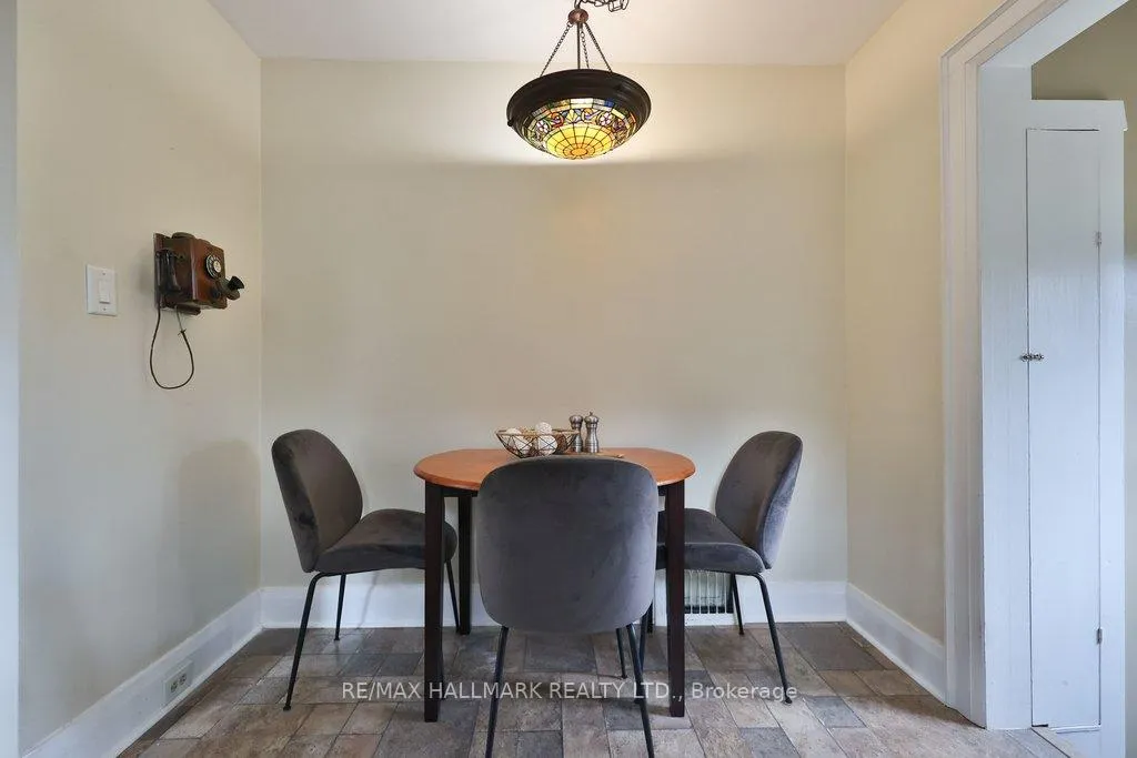 Photo 9 of 116 Mill Street S, Brampton, Downtown Brampton — HOMEH