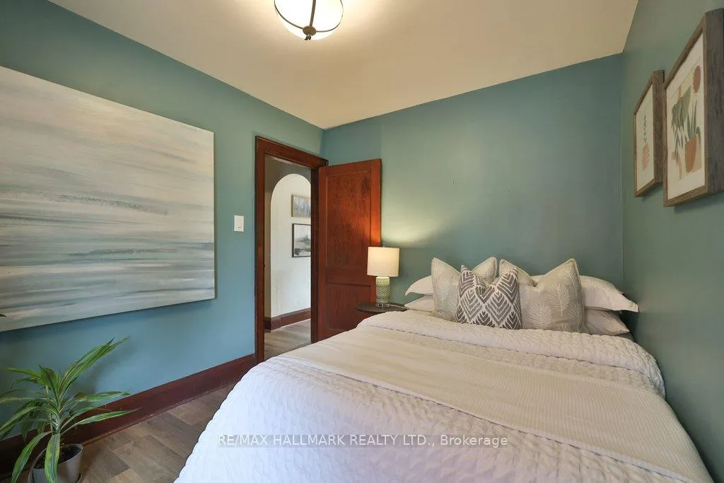 Photo 11 of 116 Mill Street S, Brampton, Downtown Brampton — HOMEH