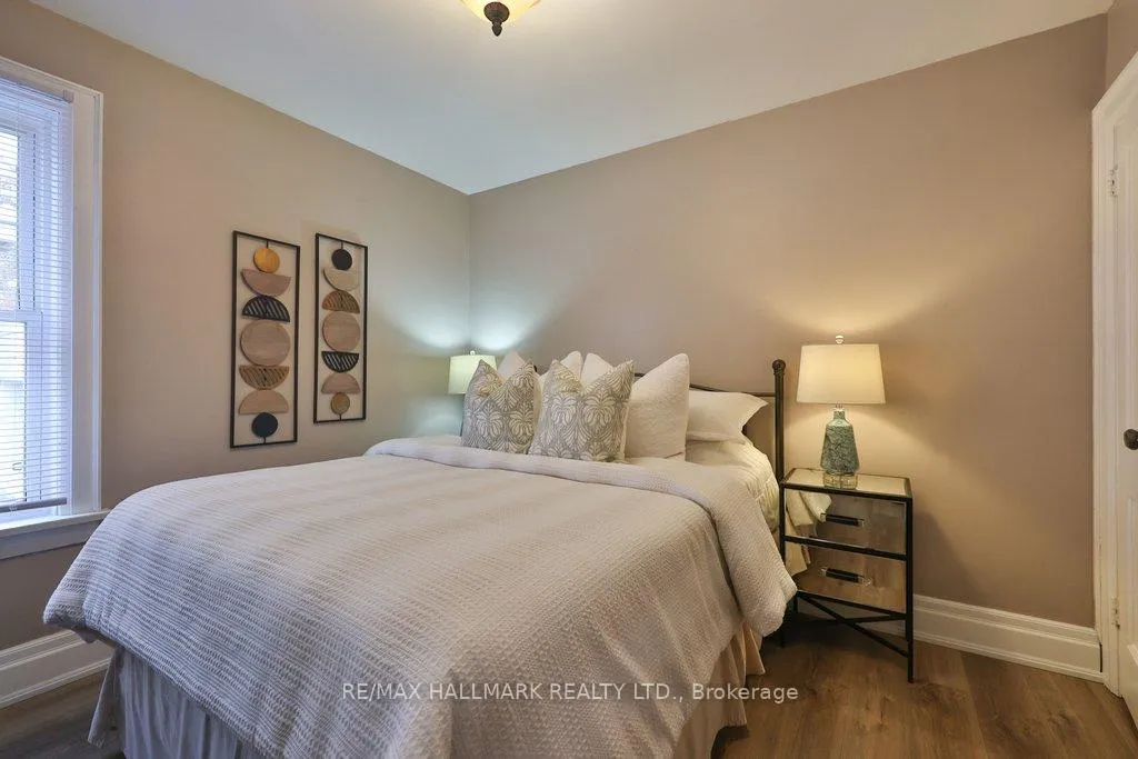 Photo 12 of 116 Mill Street S, Brampton, Downtown Brampton — HOMEH
