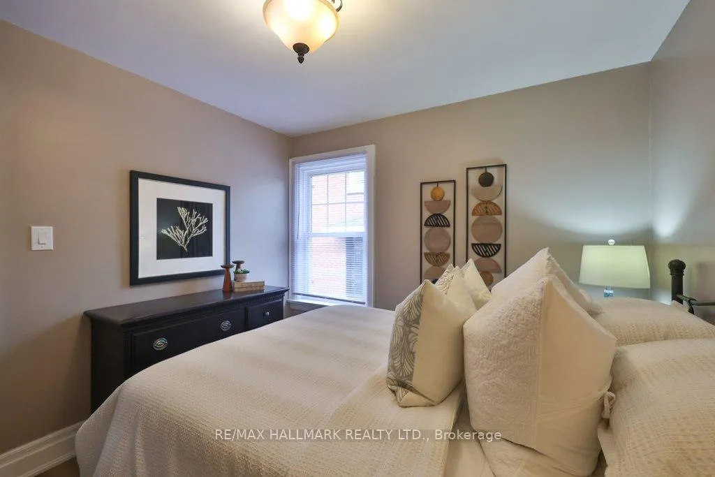 Photo 13 of 116 Mill Street S, Brampton, Downtown Brampton — HOMEH