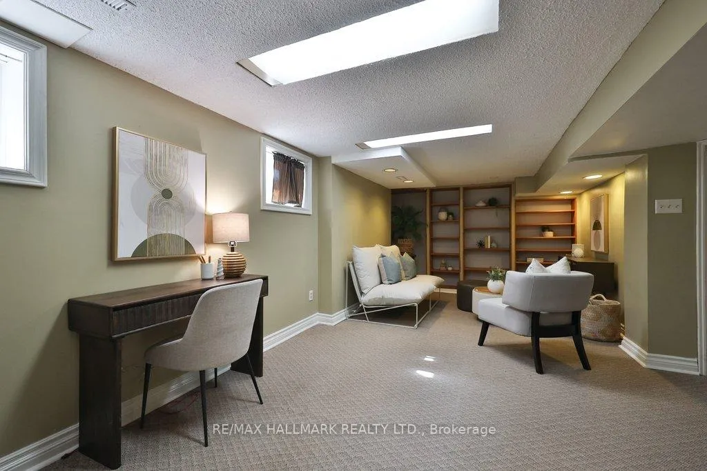 Photo 17 of 116 Mill Street S, Brampton, Downtown Brampton — HOMEH