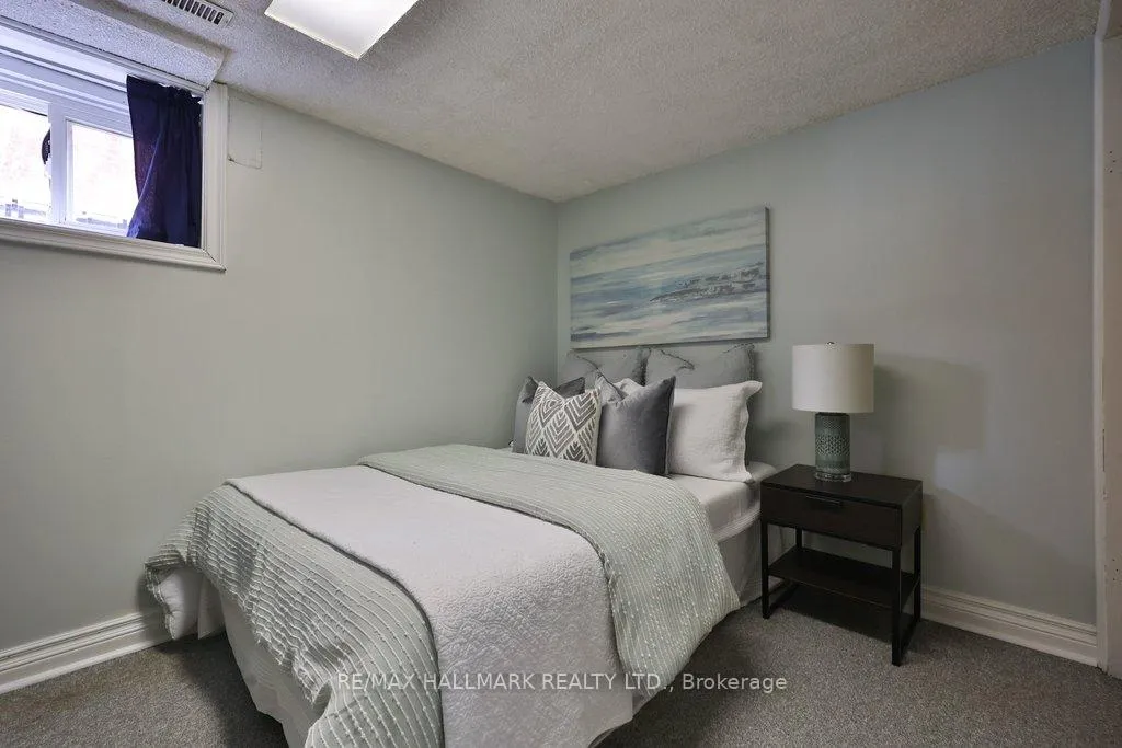 Photo 22 of 116 Mill Street S, Brampton, Downtown Brampton — HOMEH