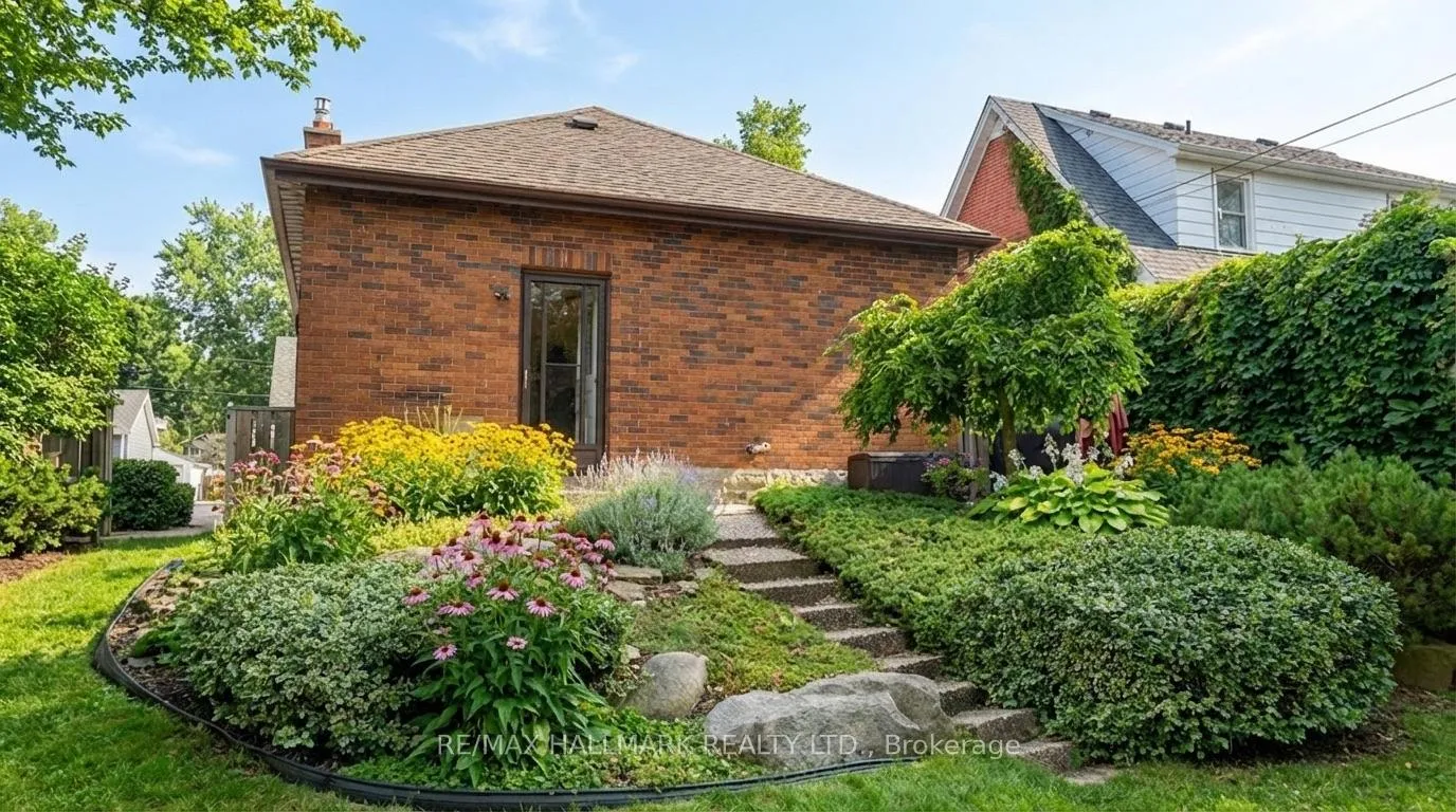 Photo 27 of 116 Mill Street S, Brampton, Downtown Brampton — HOMEH