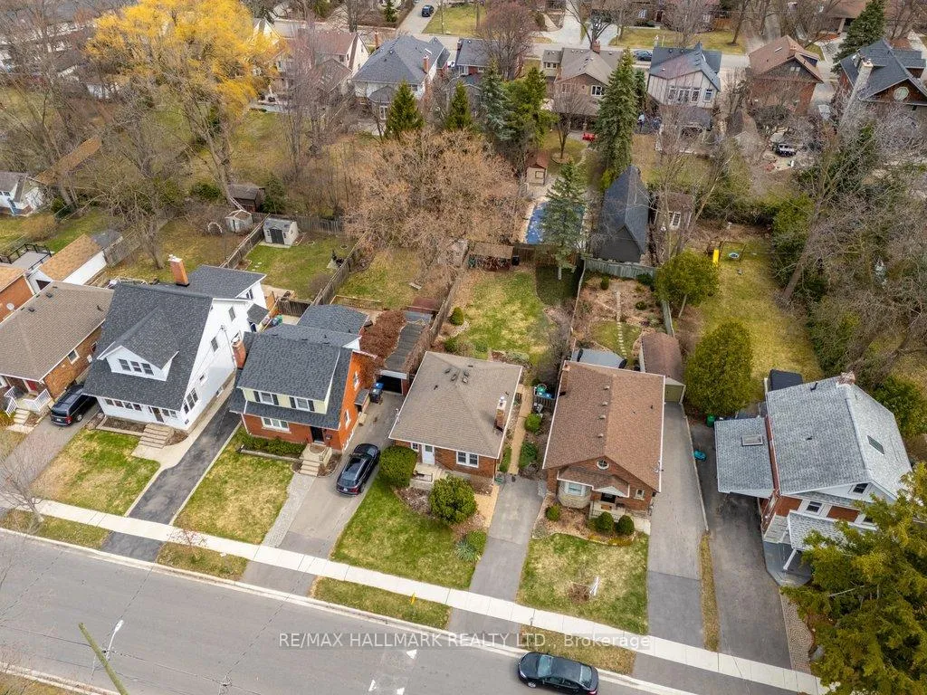 Photo 29 of 116 Mill Street S, Brampton, Downtown Brampton — HOMEH