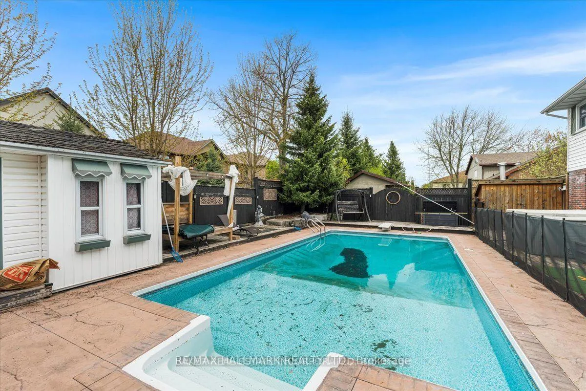 Photo 27 of 8 Lakeview Heights, Brighton — HOMEH