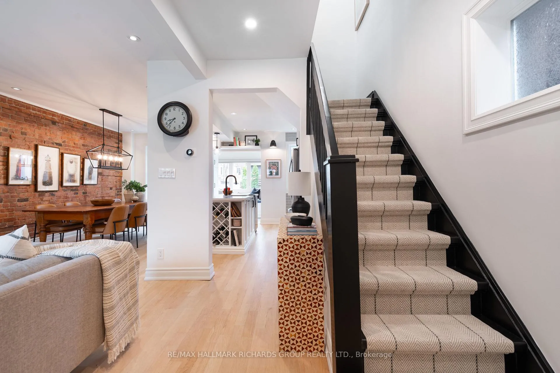 Photo 3 of 47 Sparkhall Avenue, Toronto, North Riverdale — HOMEH