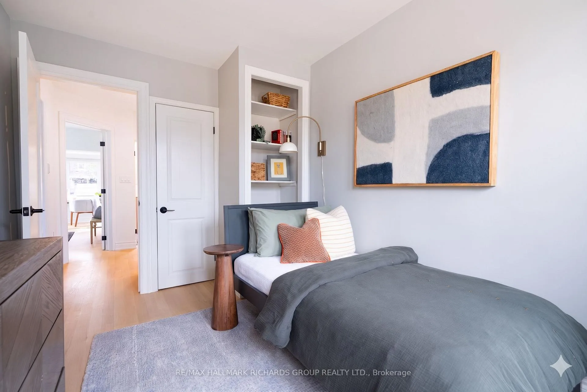 Photo 18 of 47 Sparkhall Avenue, Toronto, North Riverdale — HOMEH
