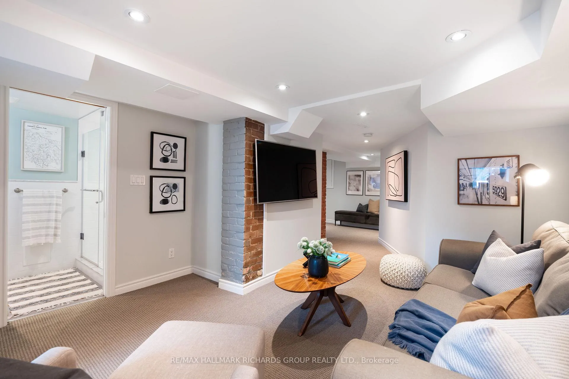 Photo 22 of 47 Sparkhall Avenue, Toronto, North Riverdale — HOMEH