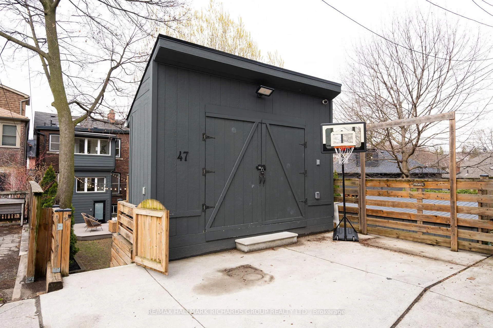 Photo 28 of 47 Sparkhall Avenue, Toronto, North Riverdale — HOMEH