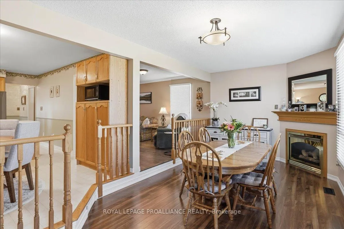 Photo 31 of 10 Fieldcrest Avenue, Clarington, Courtice — HOMEH