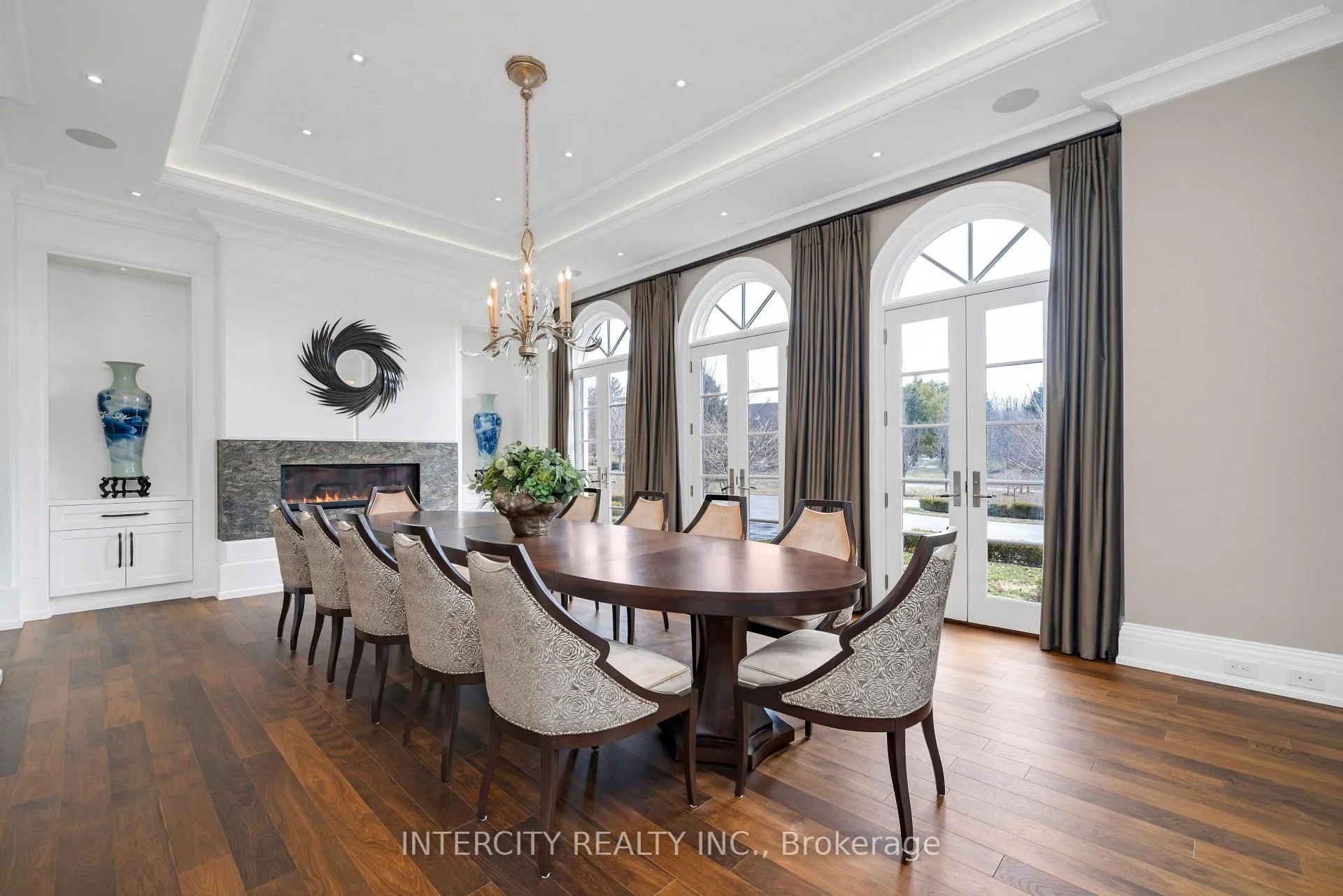 Photo 15 of 20 Orico Court, Vaughan, Kleinburg — HOMEH