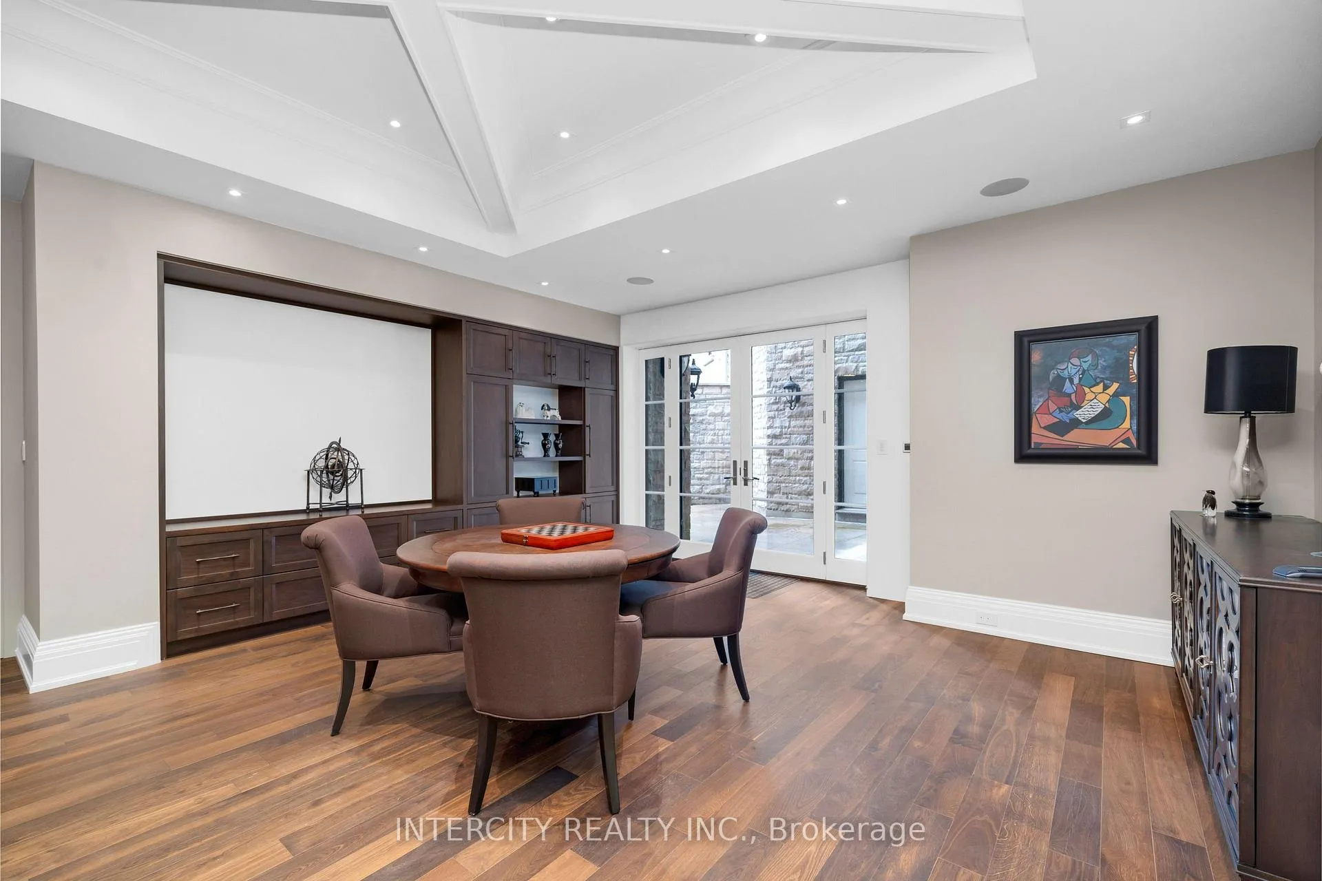 Photo 24 of 20 Orico Court, Vaughan, Kleinburg — HOMEH