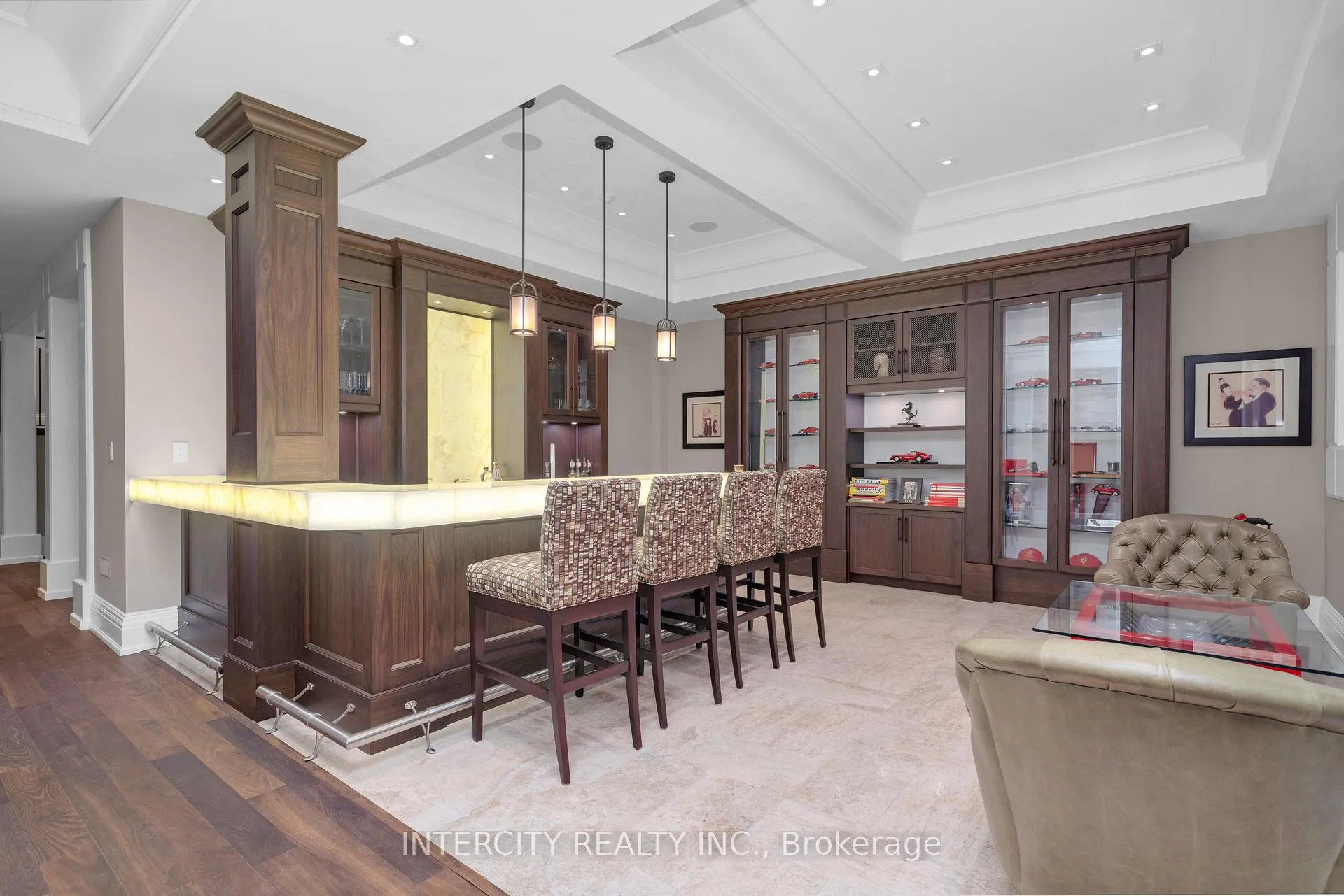 Photo 25 of 20 Orico Court, Vaughan, Kleinburg — HOMEH