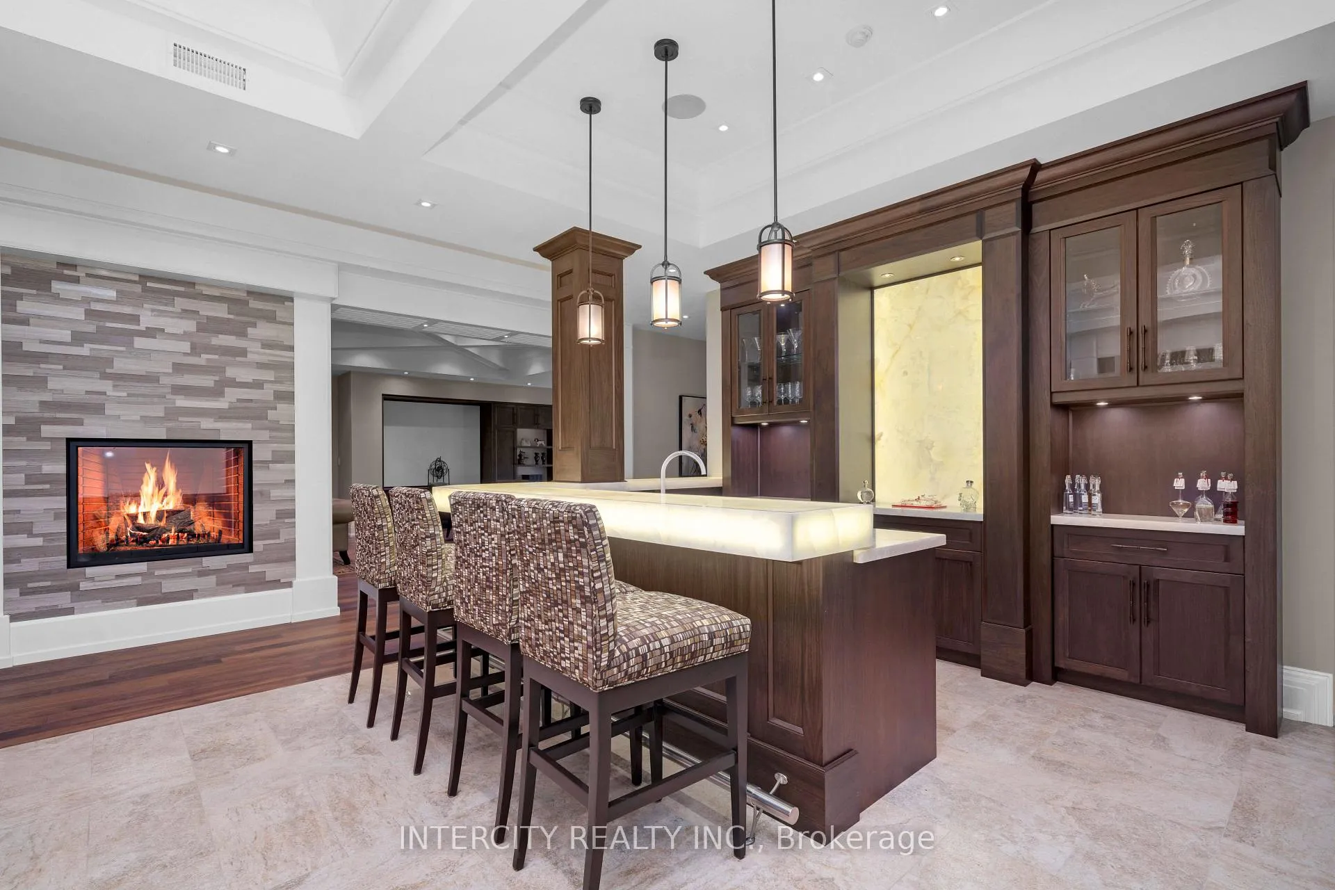 Photo 26 of 20 Orico Court, Vaughan, Kleinburg — HOMEH