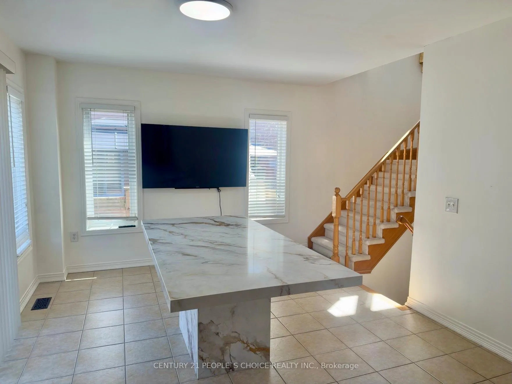 Photo 6 of 79 Beare Trail, Newmarket, Woodland Hill — HOMEH