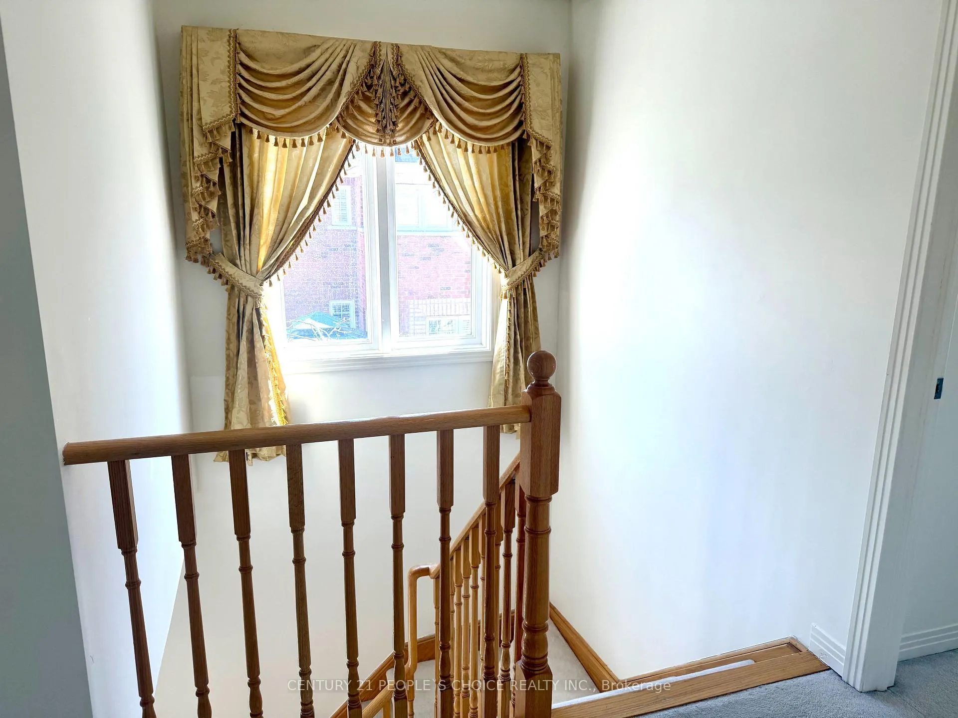 Photo 8 of 79 Beare Trail, Newmarket, Woodland Hill — HOMEH