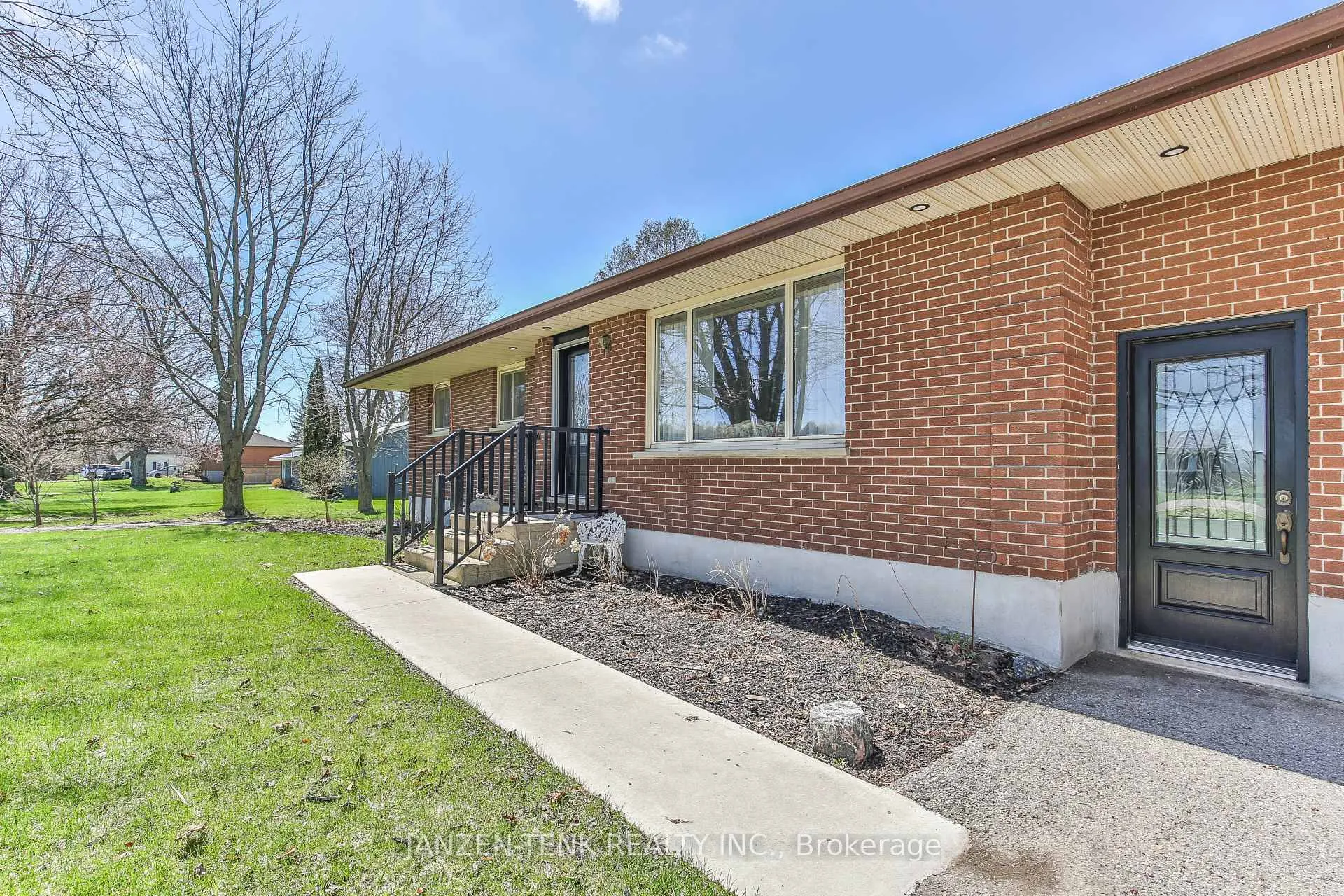 Photo 2 of 6551 Springfield Road, Malahide, Mount Salem — HOMEH