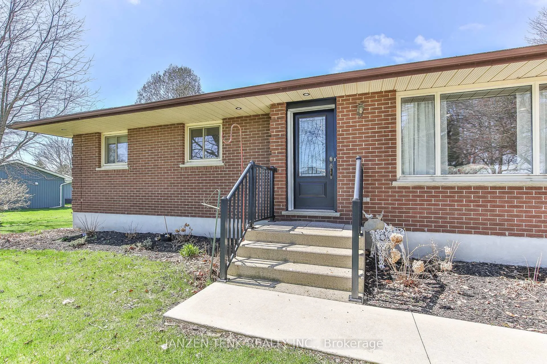 Photo 3 of 6551 Springfield Road, Malahide, Mount Salem — HOMEH