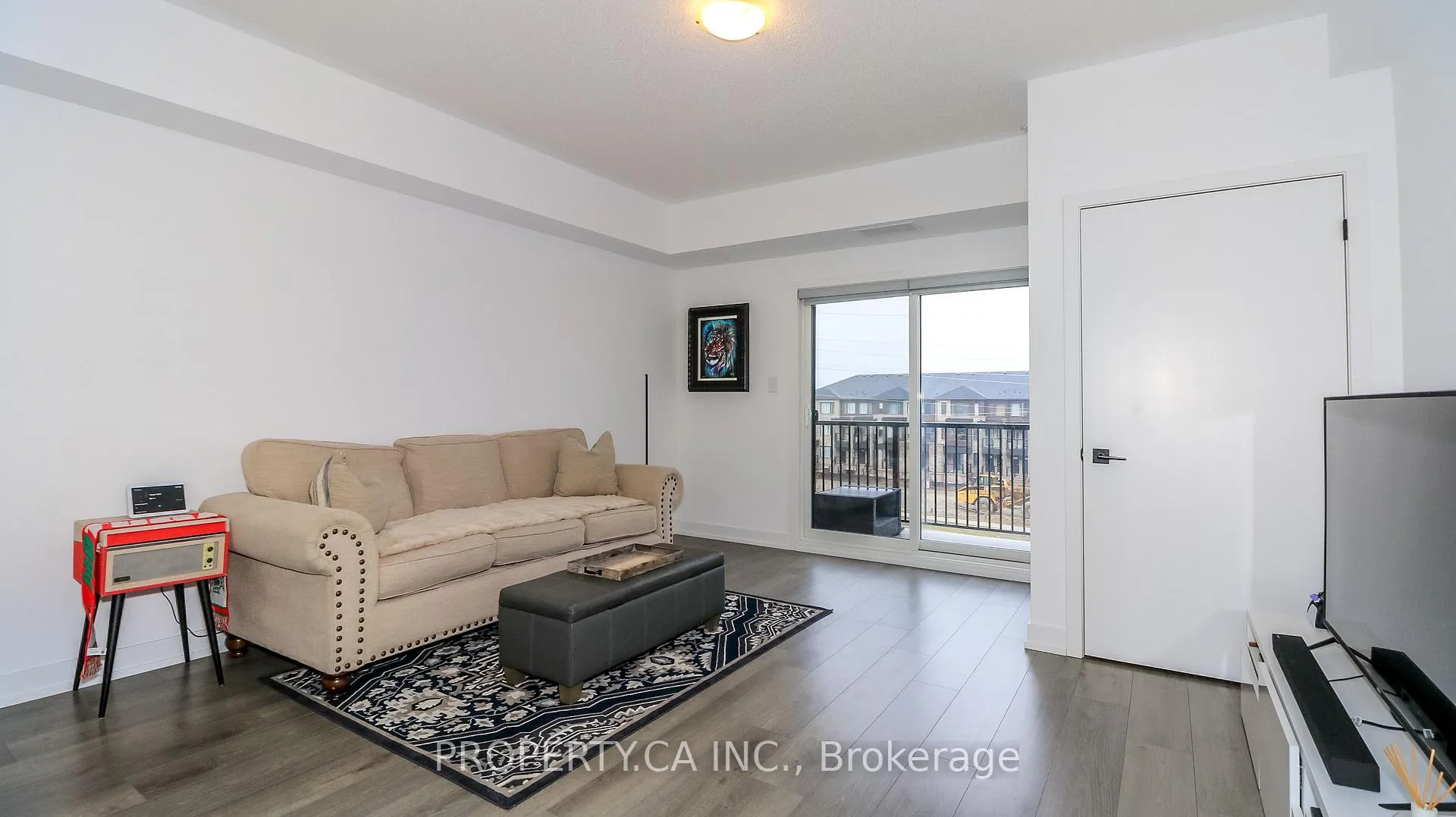 Photo 8 of Unit 212, 4 Spice Way, Barrie, Rural Barrie Southeast — HOMEH