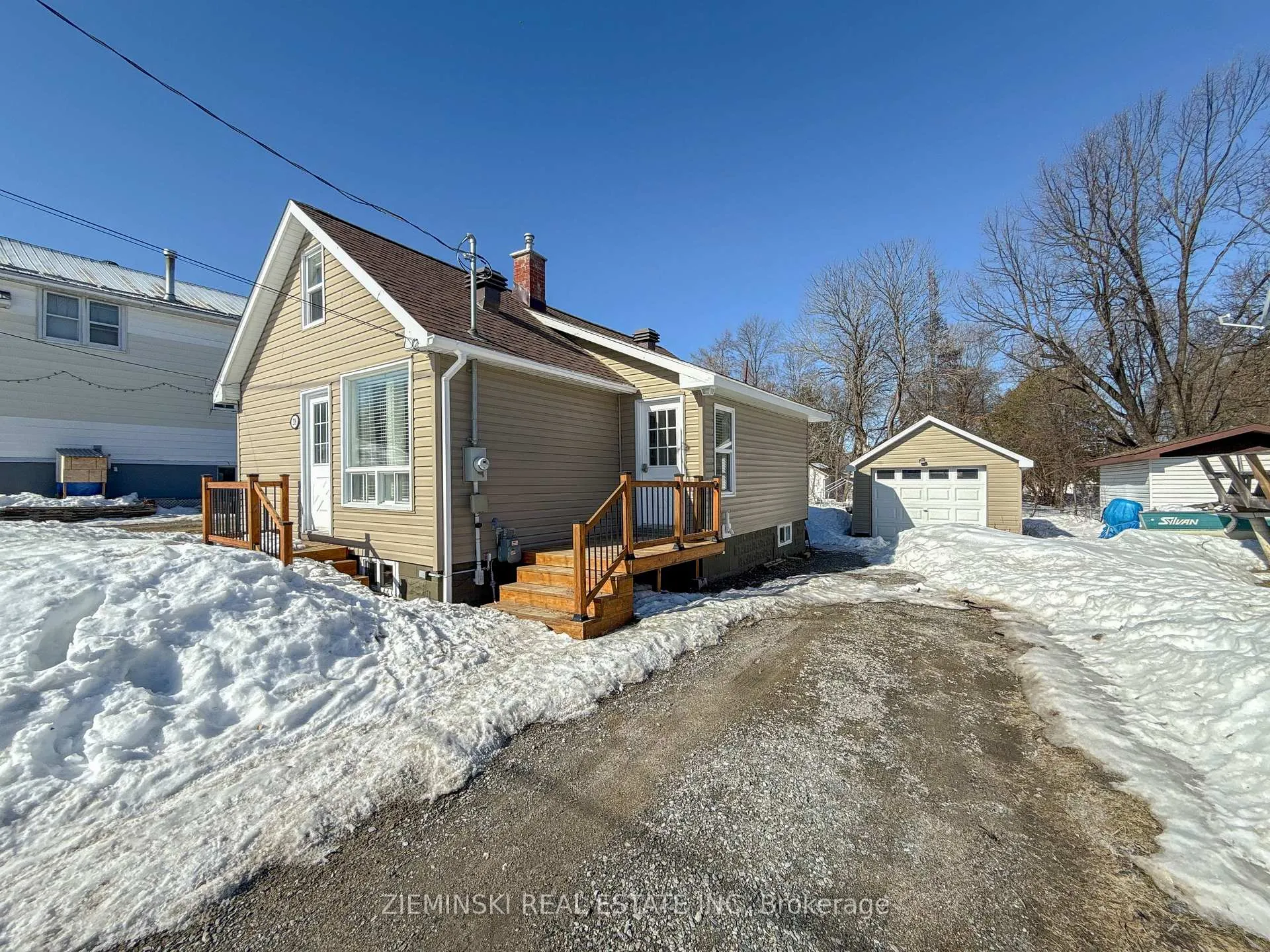 Front of 208 Mcdougall Avenue