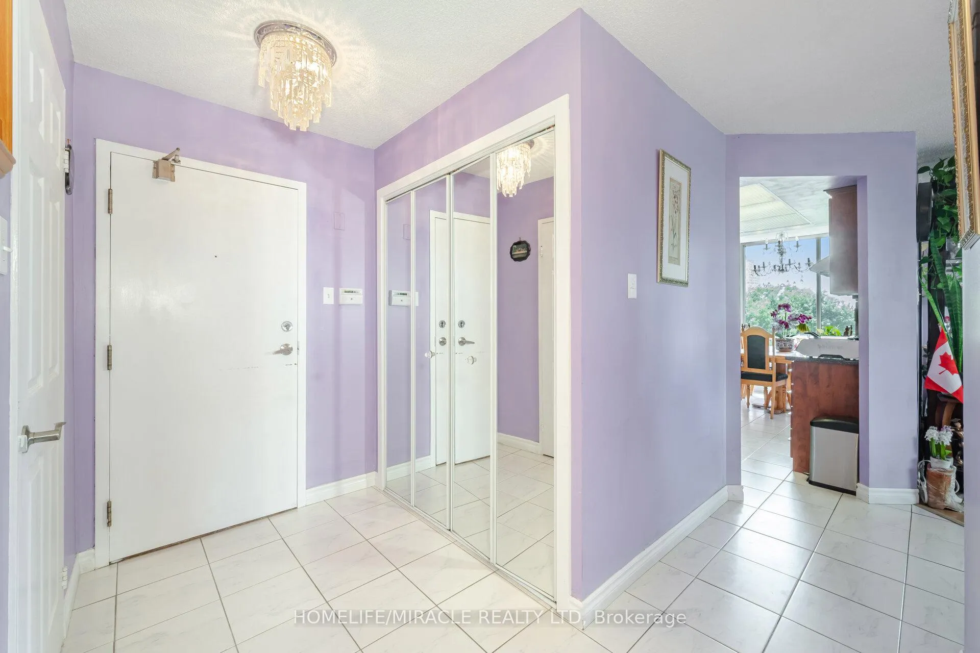 Photo 9 of Unit 401, 26 Hanover Road, Brampton, Queen Street Corridor — HOMEH