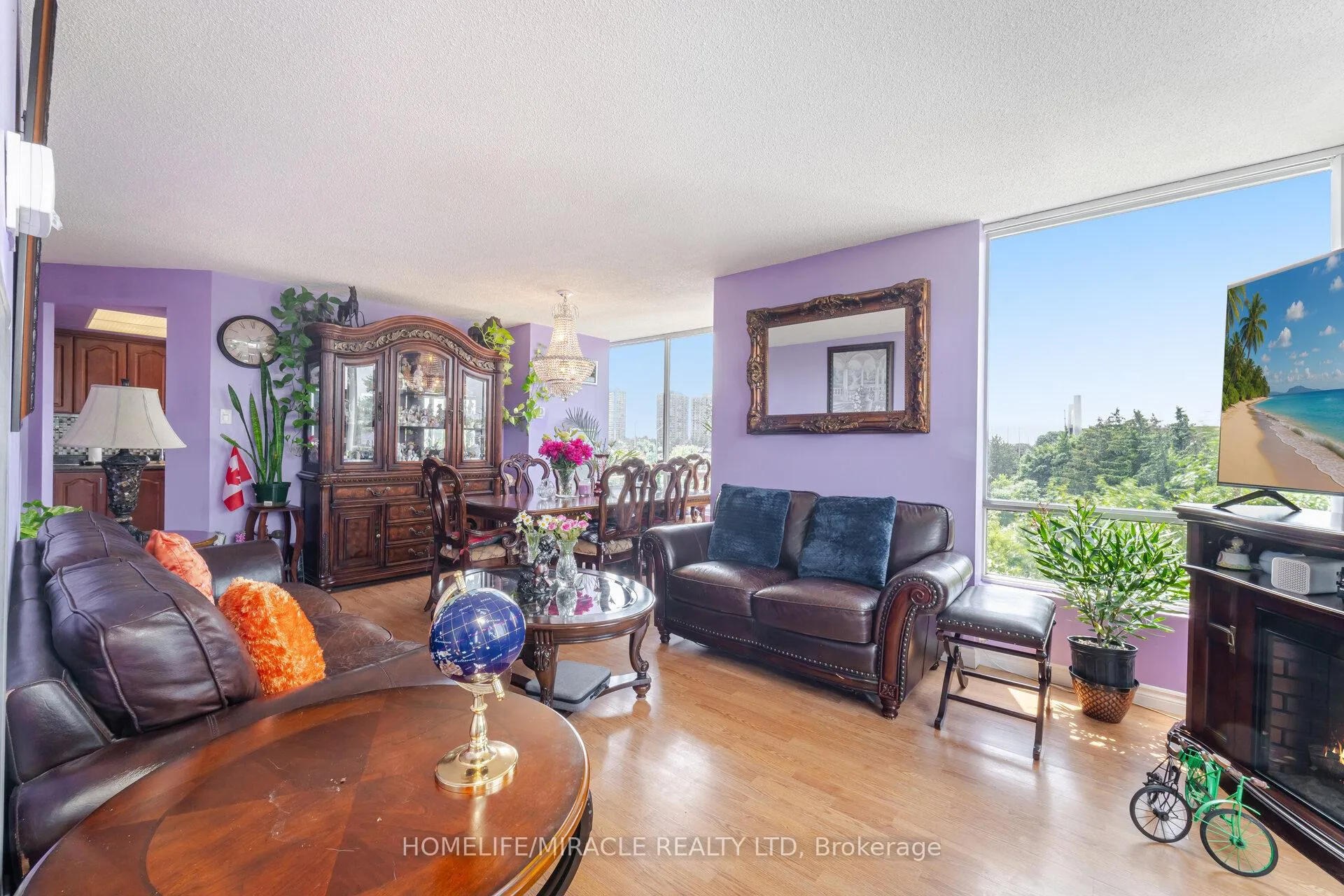 Photo 12 of Unit 401, 26 Hanover Road, Brampton, Queen Street Corridor — HOMEH