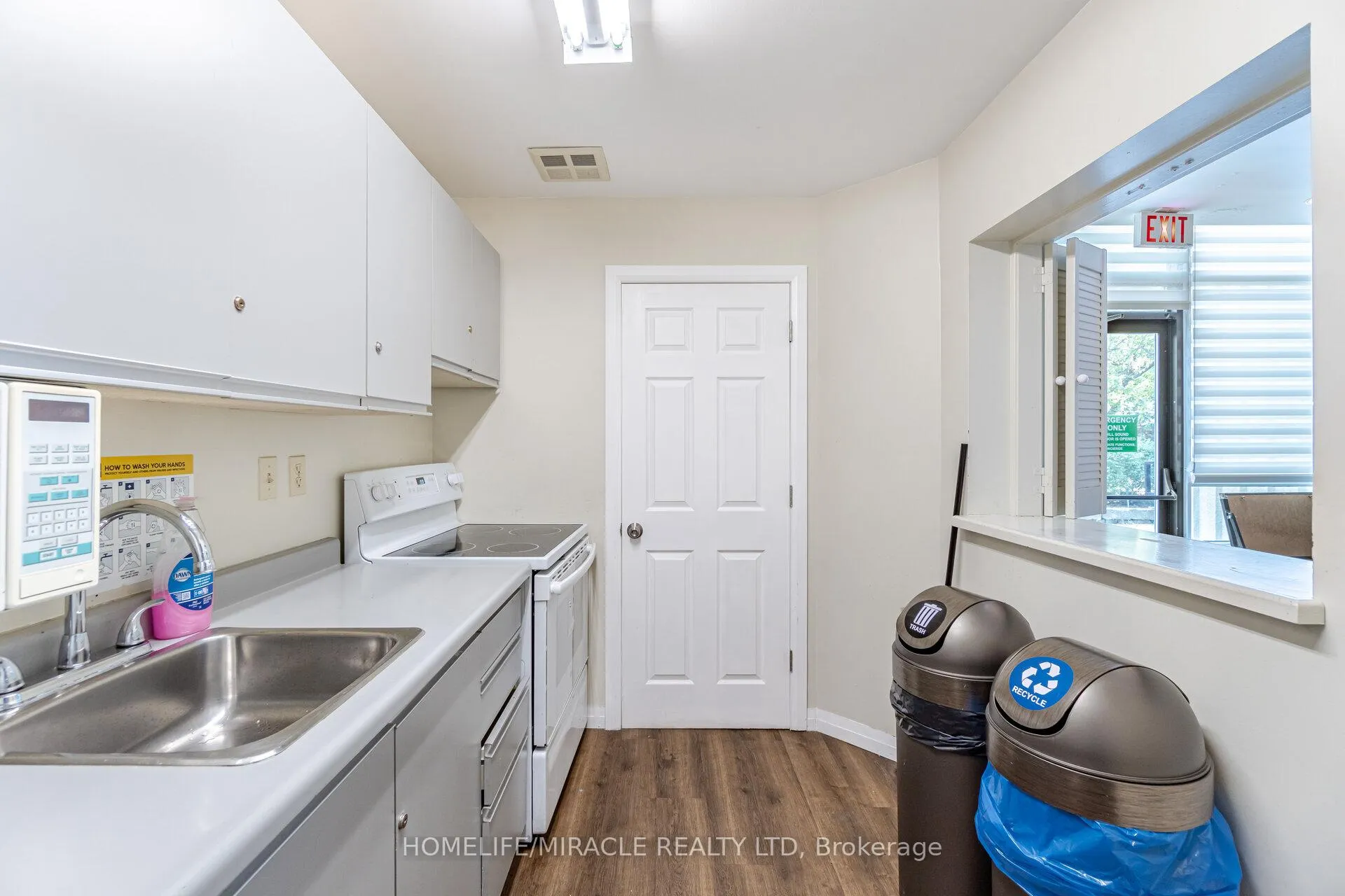 Photo 36 of Unit 401, 26 Hanover Road, Brampton, Queen Street Corridor — HOMEH