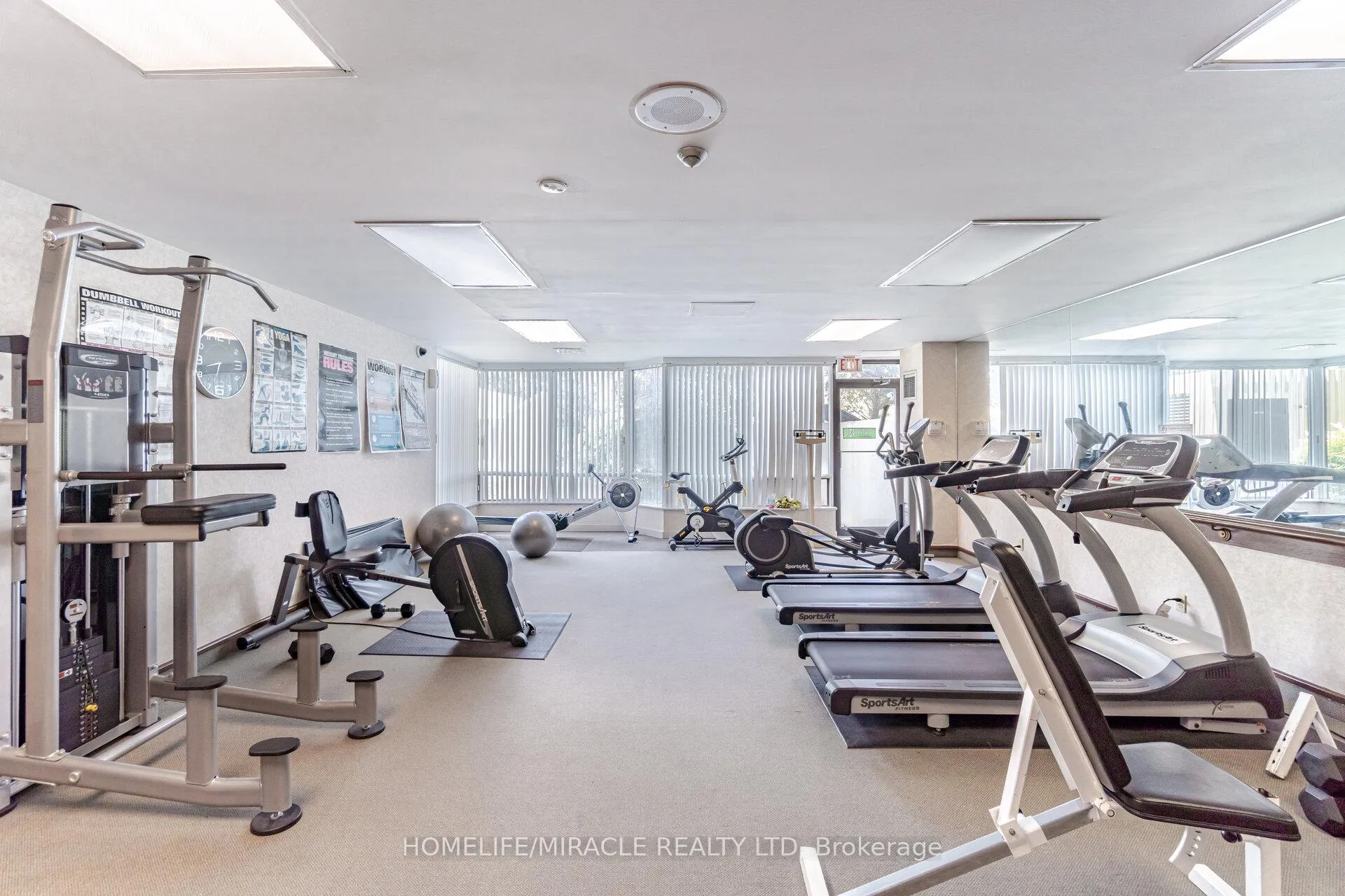 Photo 37 of Unit 401, 26 Hanover Road, Brampton, Queen Street Corridor — HOMEH