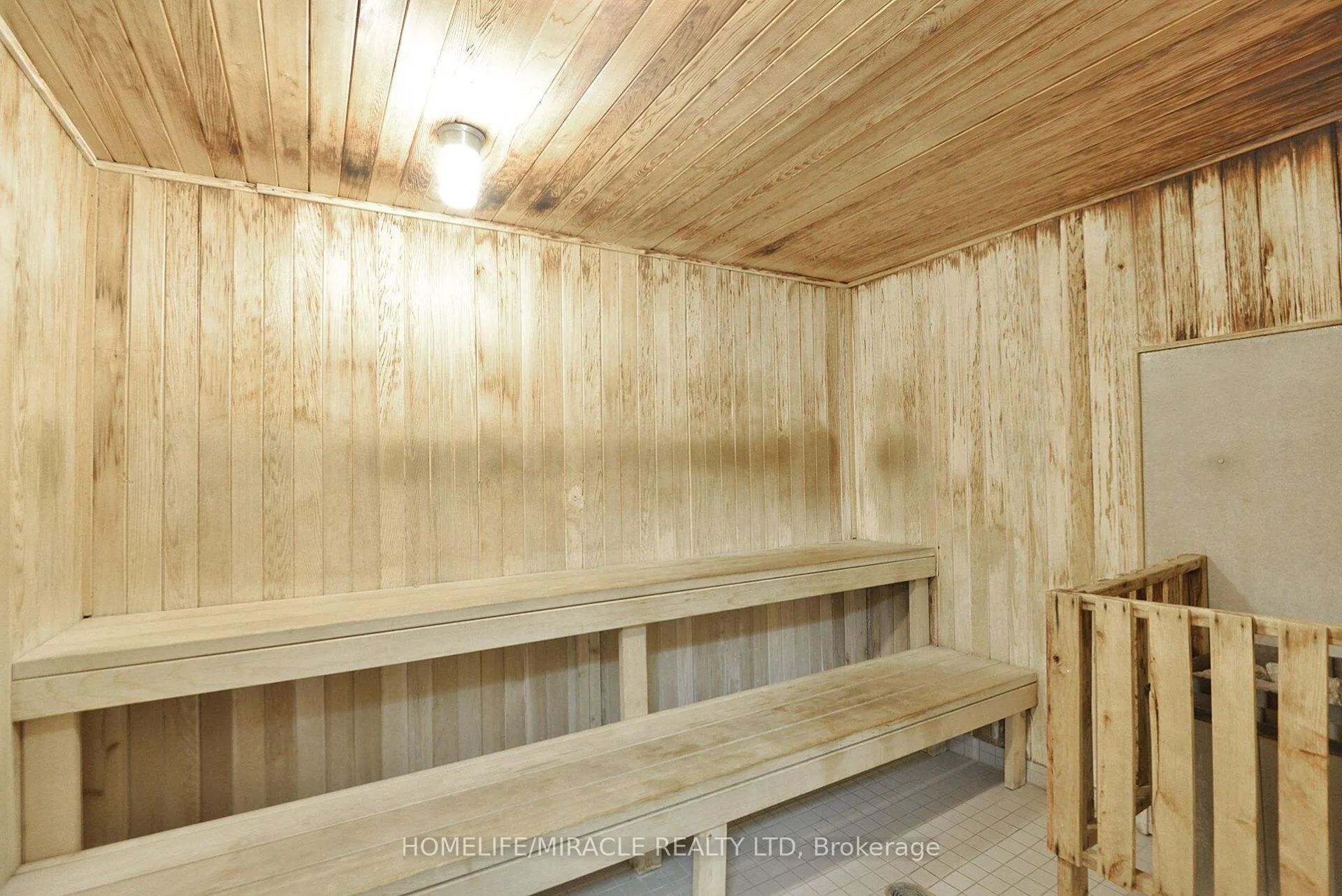 Photo 41 of Unit 401, 26 Hanover Road, Brampton, Queen Street Corridor — HOMEH