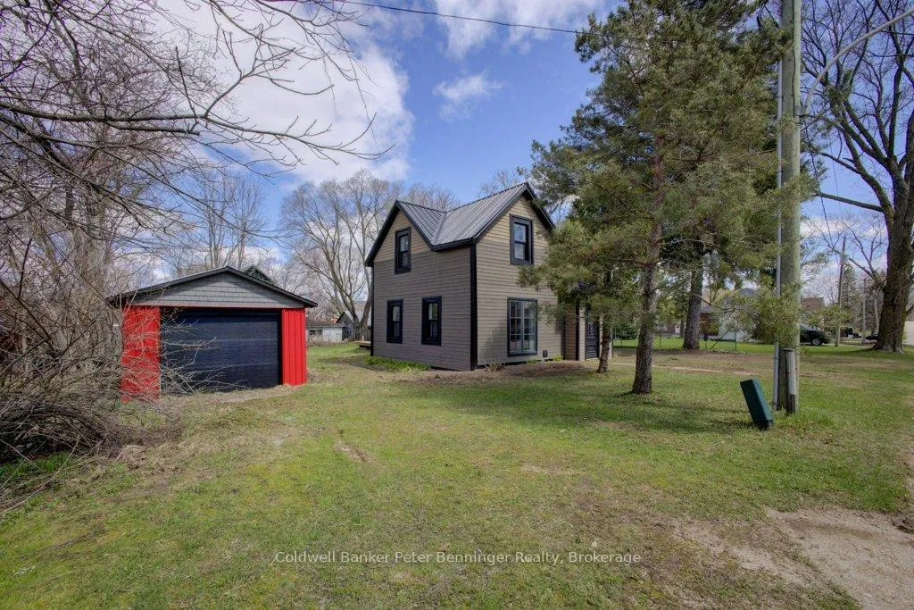 Photo 2 of 250 Alma Street, Arran-Elderslie — HOMEH