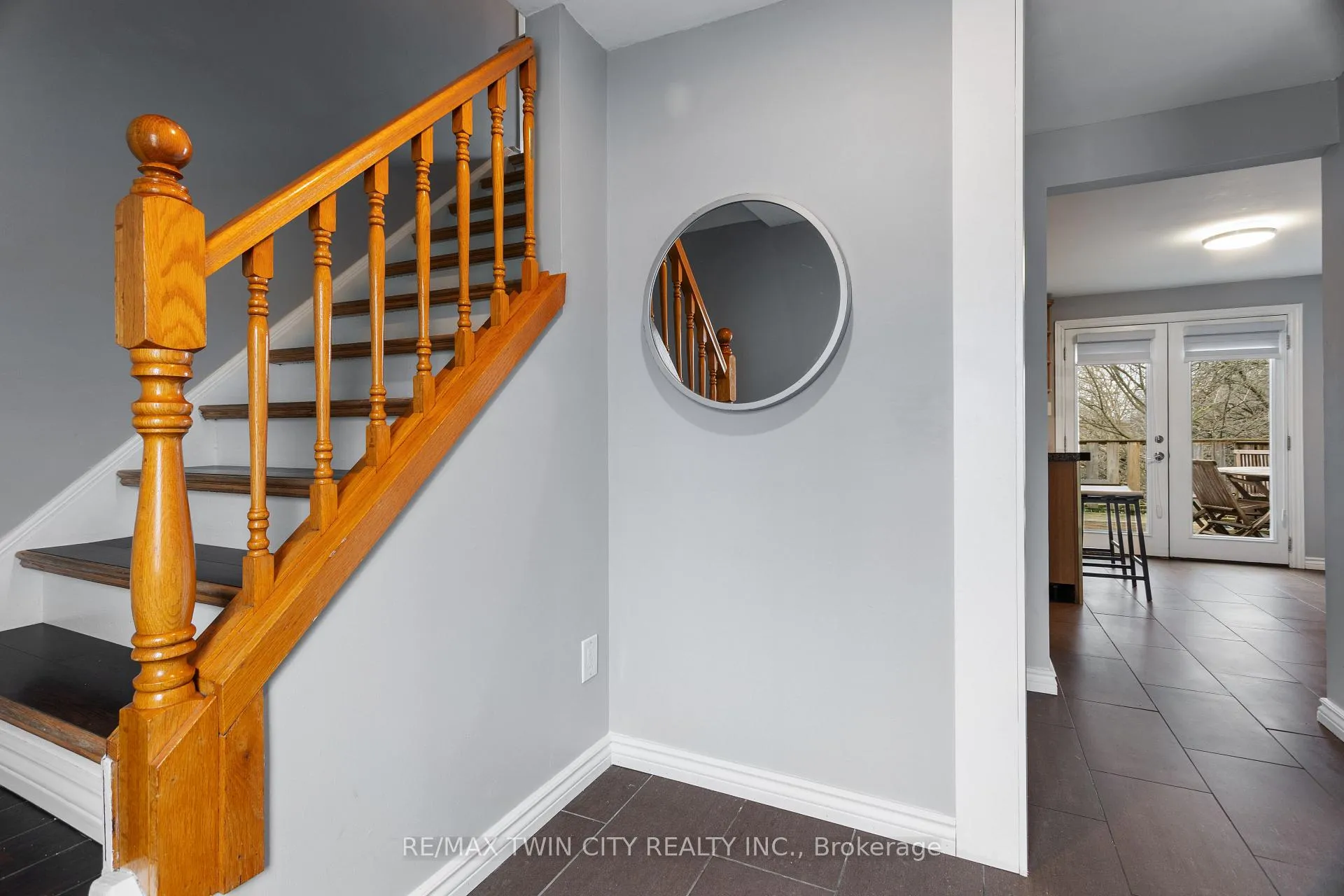 Photo 9 of 769 Scottsdale Drive, Guelph, Kortright West — HOMEH