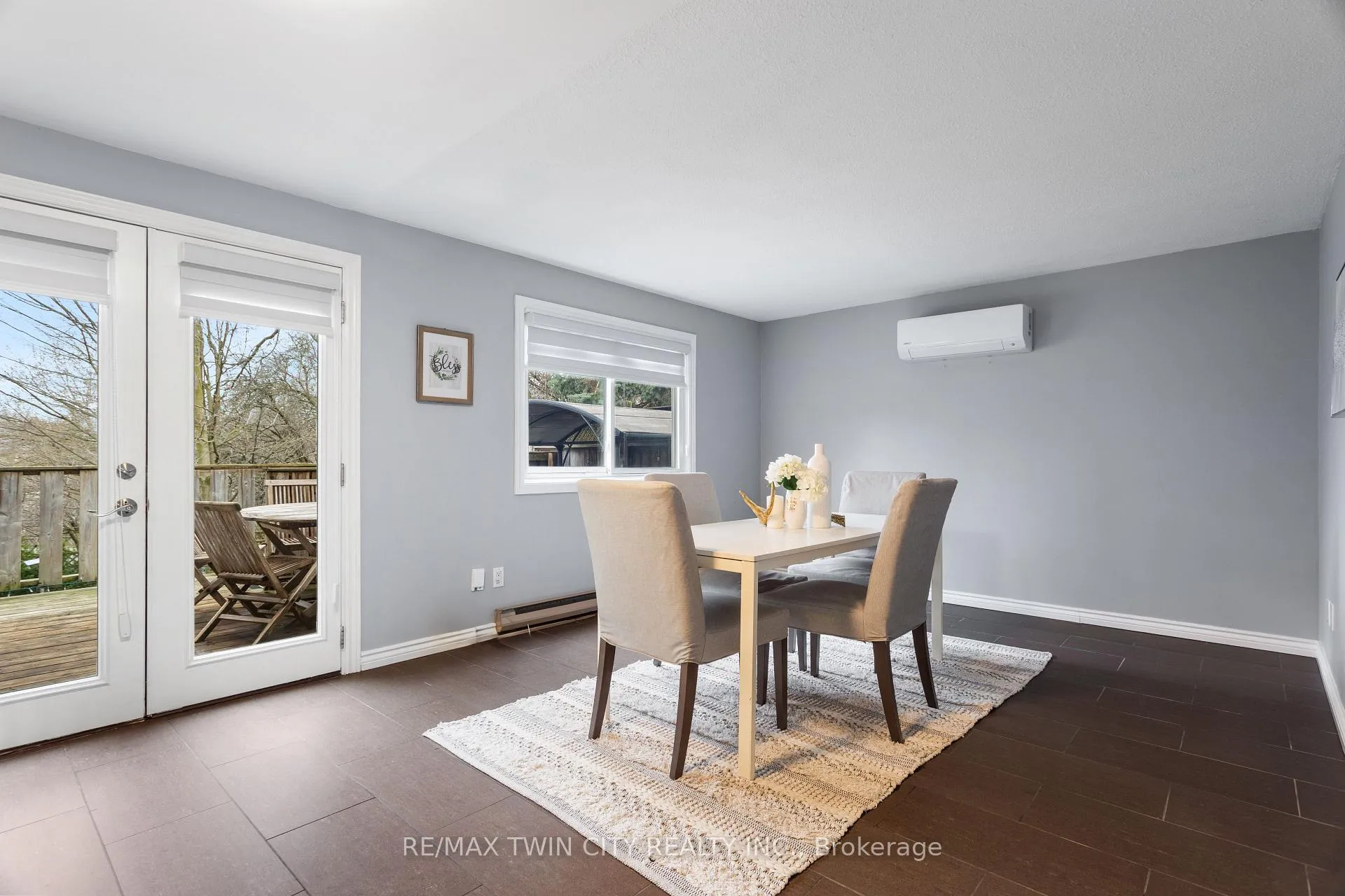 Photo 16 of 769 Scottsdale Drive, Guelph, Kortright West — HOMEH
