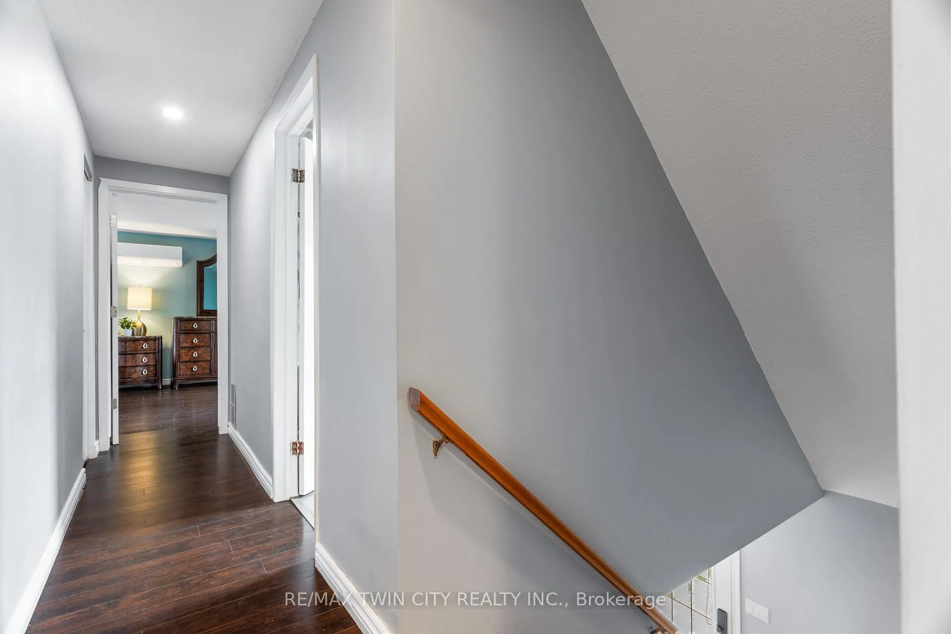 Photo 19 of 769 Scottsdale Drive, Guelph, Kortright West — HOMEH
