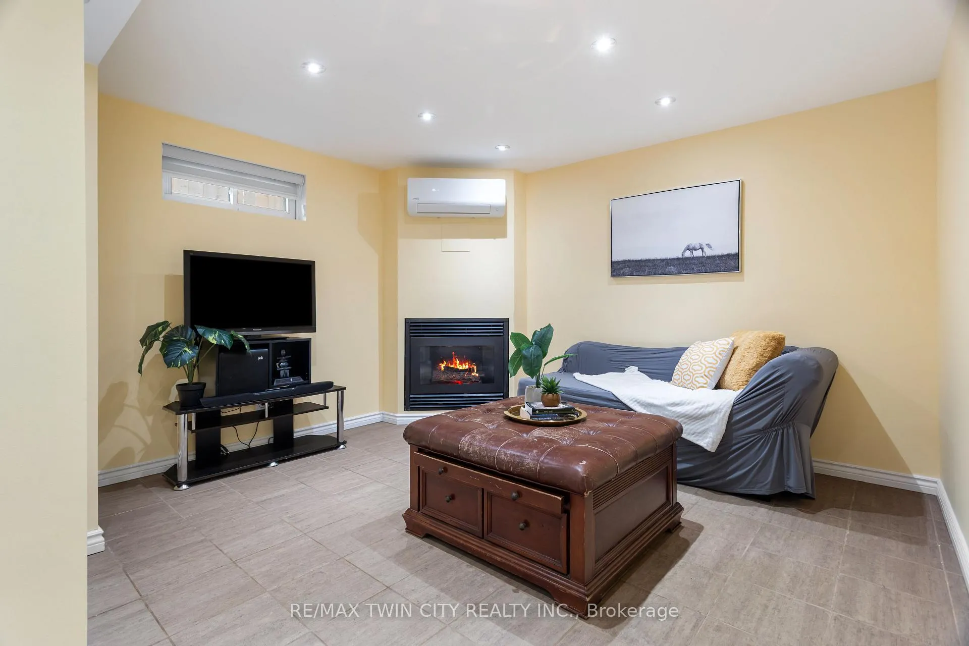 Photo 33 of 769 Scottsdale Drive, Guelph, Kortright West — HOMEH