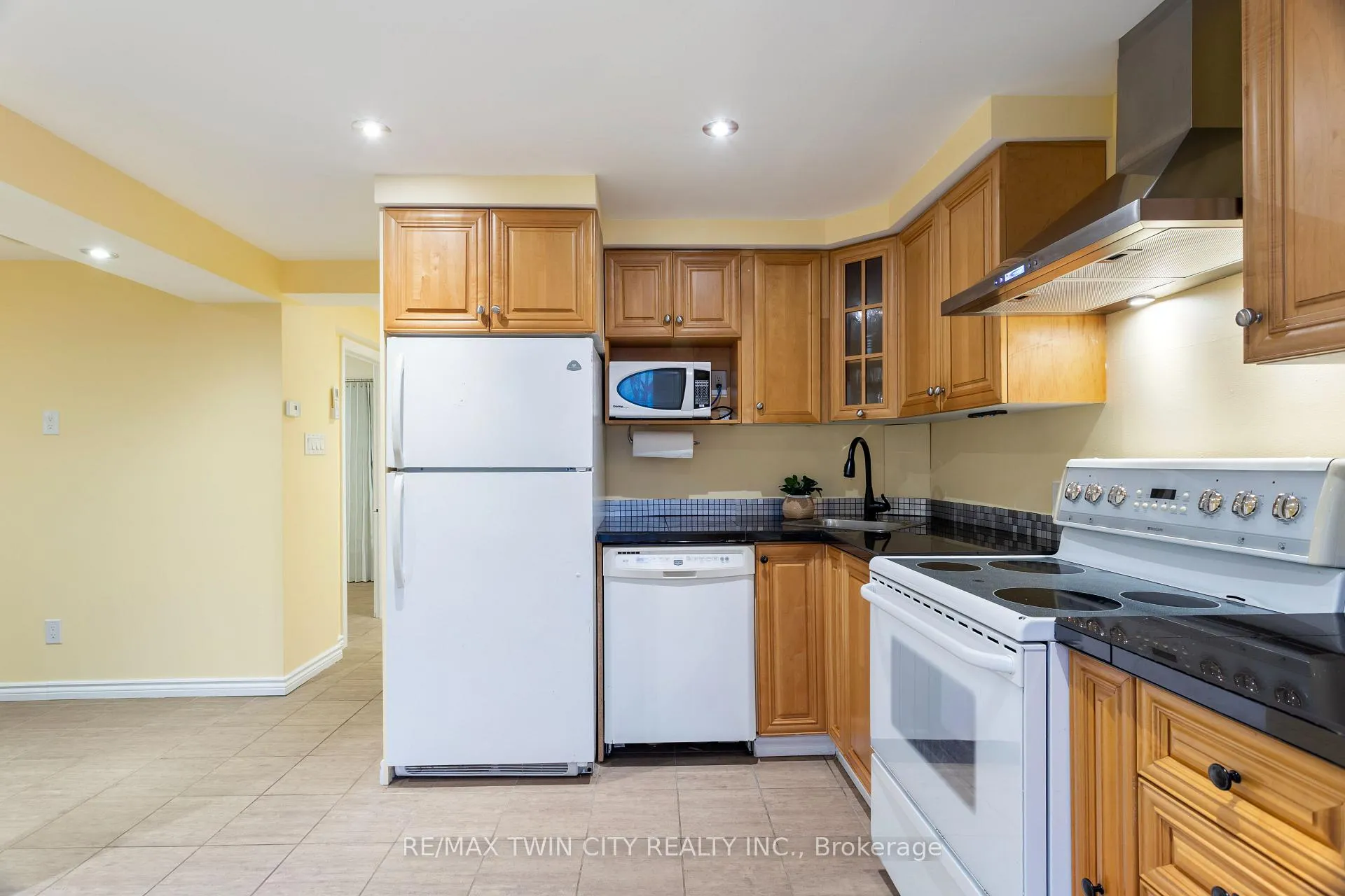 Photo 35 of 769 Scottsdale Drive, Guelph, Kortright West — HOMEH