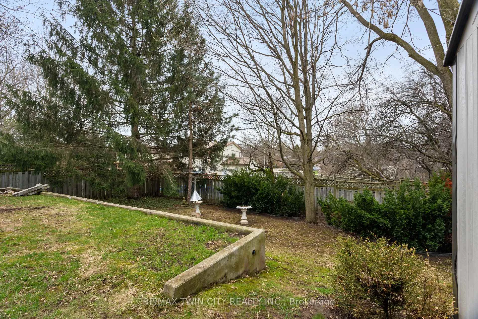Photo 49 of 769 Scottsdale Drive, Guelph, Kortright West — HOMEH