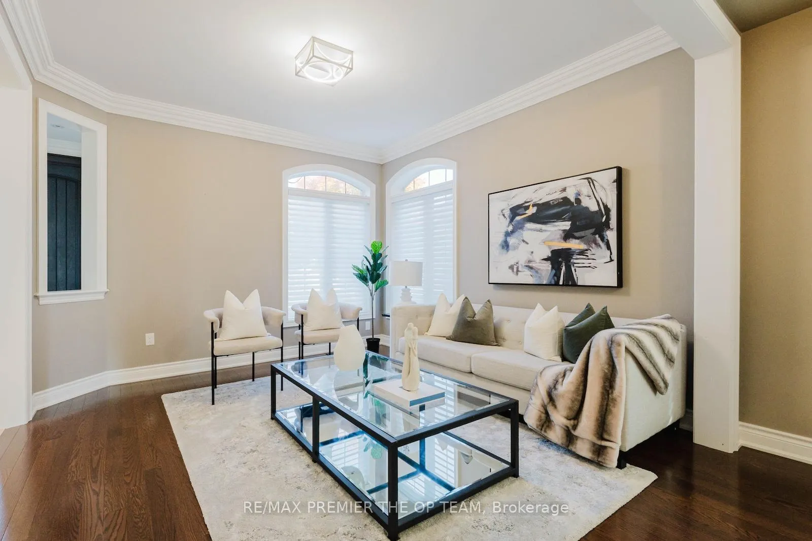 Photo 5 of 226 Via Borghese Street, Vaughan, Vellore Village — HOMEH