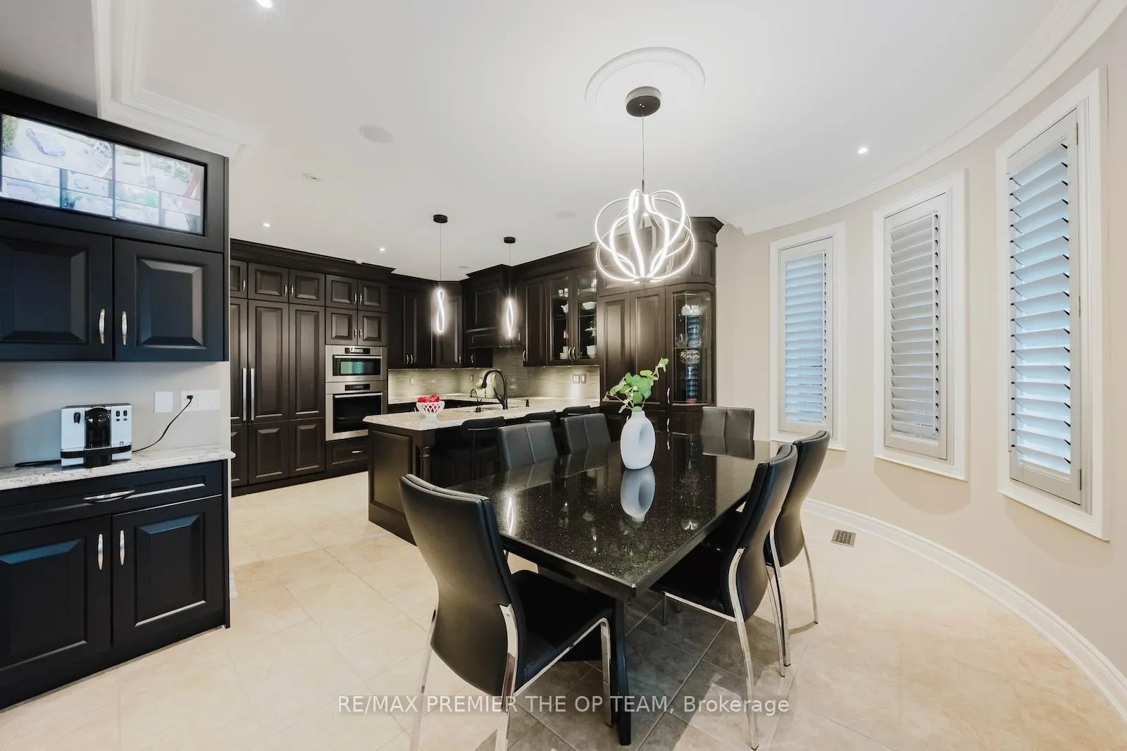 Photo 17 of 226 Via Borghese Street, Vaughan, Vellore Village — HOMEH