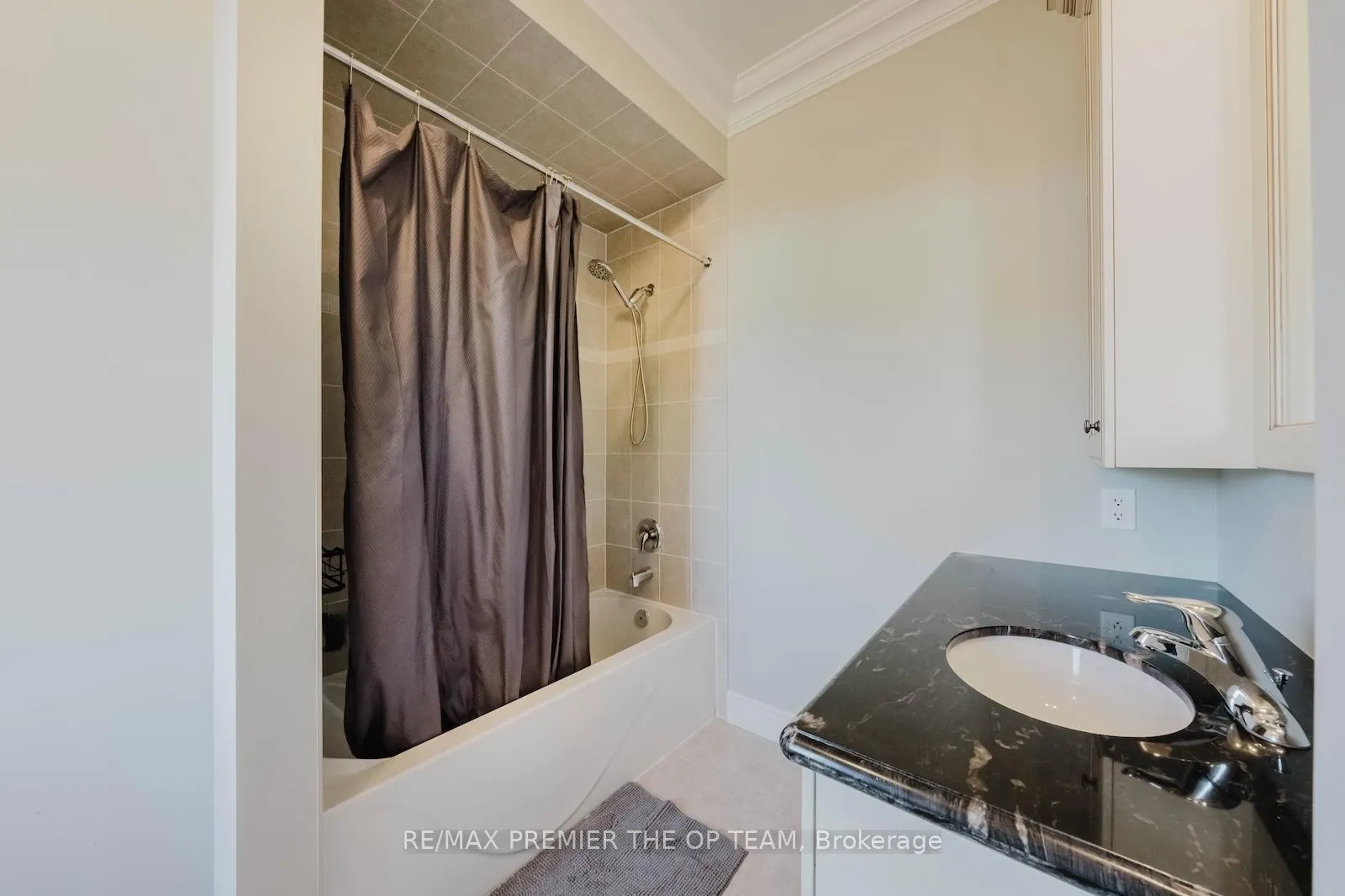 Photo 41 of 226 Via Borghese Street, Vaughan, Vellore Village — HOMEH