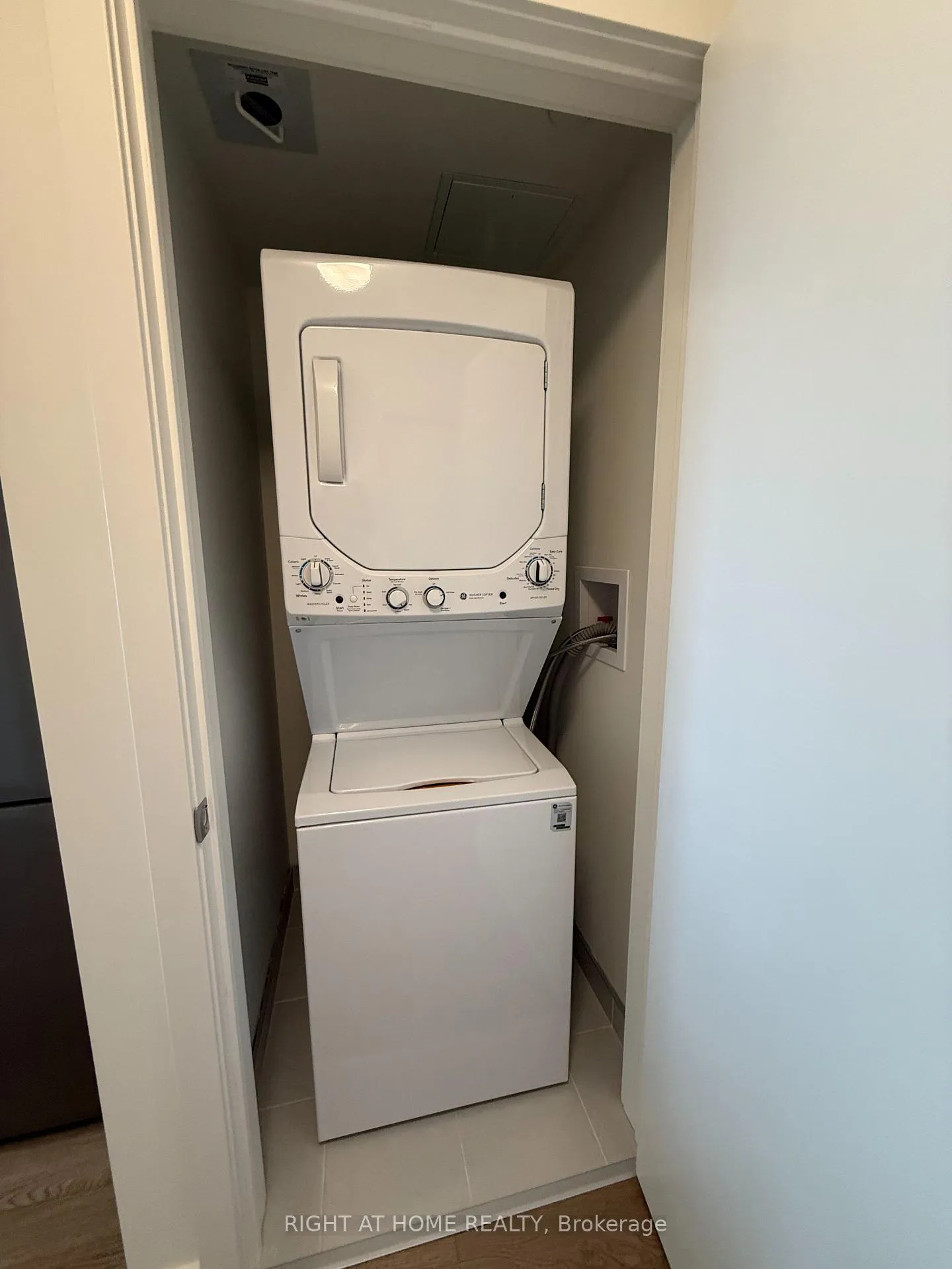 Photo 6 of Unit 1220, 51 Clarington Boulevard, Clarington, Bowmanville — HOMEH
