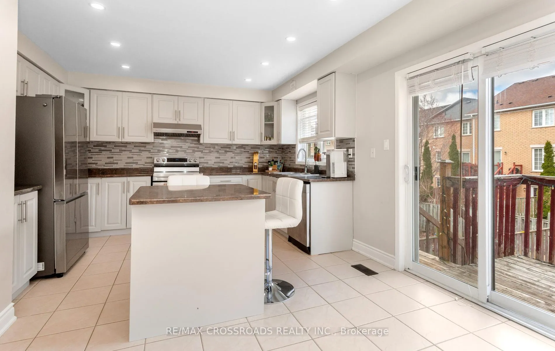 Photo 8 of 21 Cedarvalley Boulevard, Brampton, Northwest Sandalwood Parkway — HOMEH