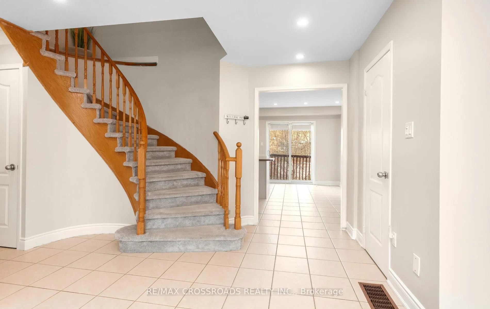 Photo 16 of 21 Cedarvalley Boulevard, Brampton, Northwest Sandalwood Parkway — HOMEH