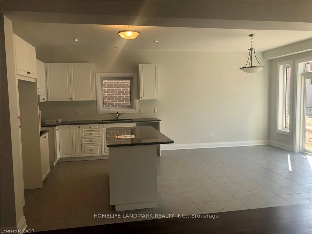 Photo 3 of 295 Chokecherry Crescent, Waterloo — HOMEH